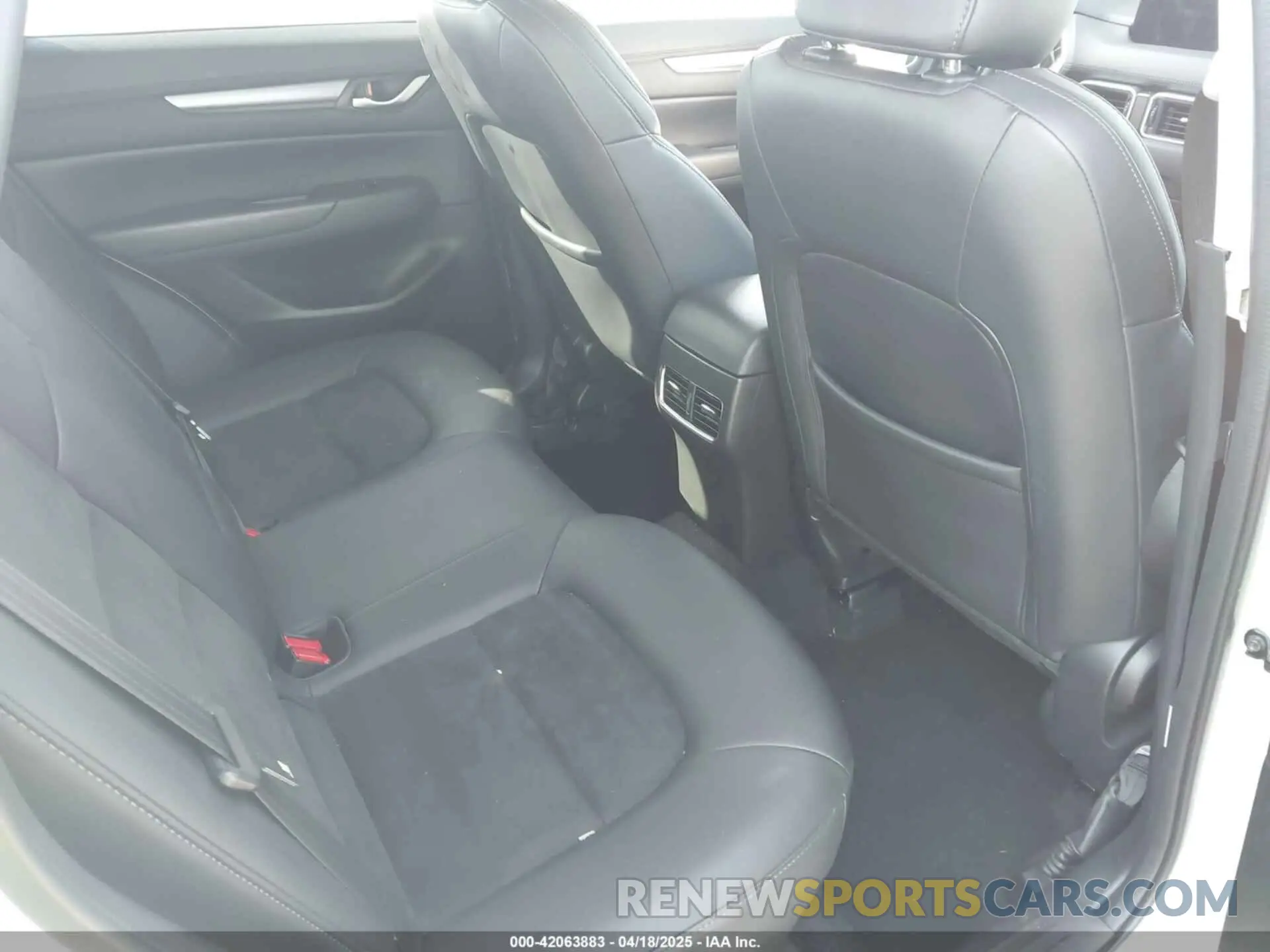 8 Фотография поврежденного автомобиля JM3KFACM0K1645022 MAZDA CX-5 2019