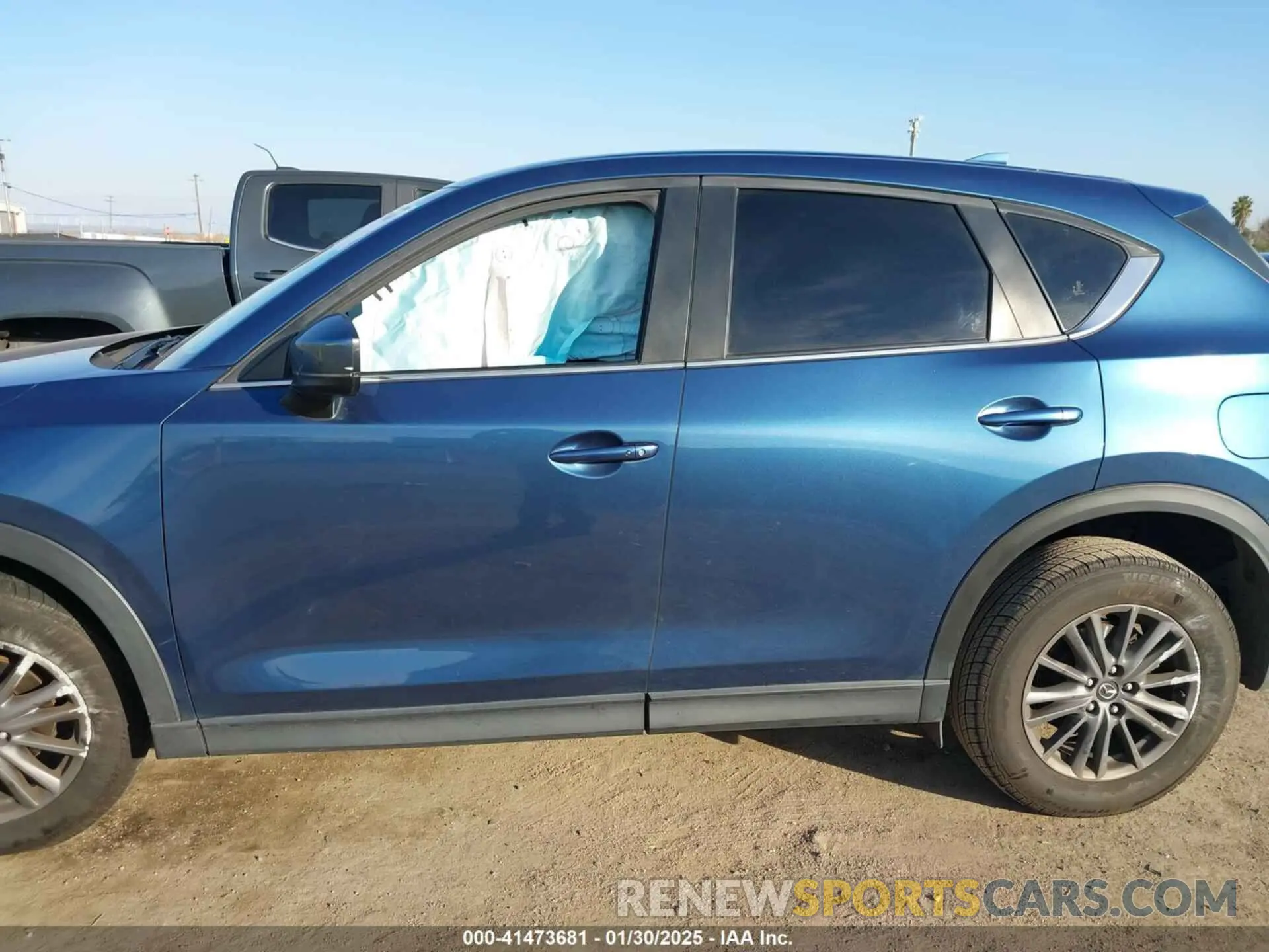 14 Photograph of a damaged car JM3KFACM1K0517958 MAZDA CX-5 2019
