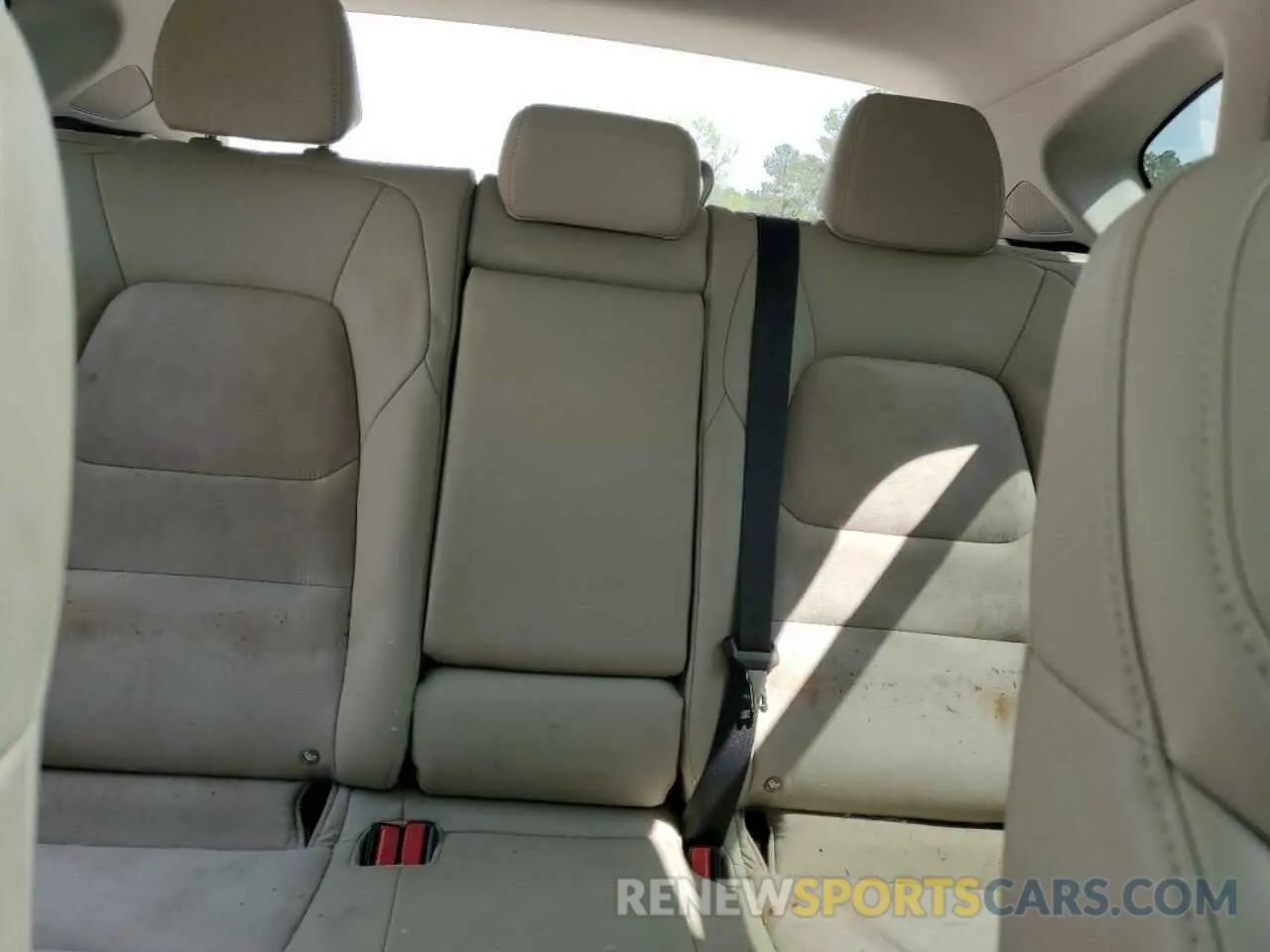 10 Фотография поврежденного автомобиля JM3KFACM2K0575822 MAZDA CX-5 2019