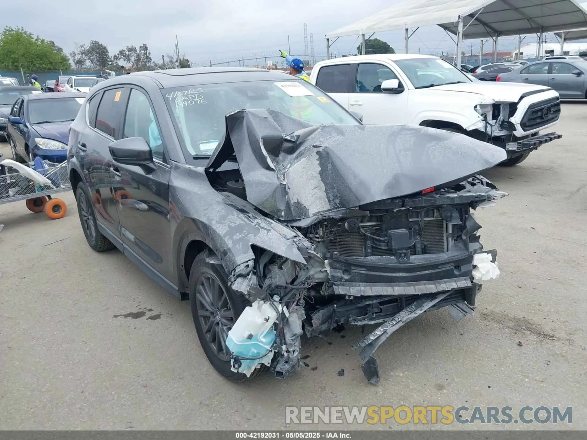 1 Photograph of a damaged car JM3KFACM2K1562840 MAZDA CX-5 2019