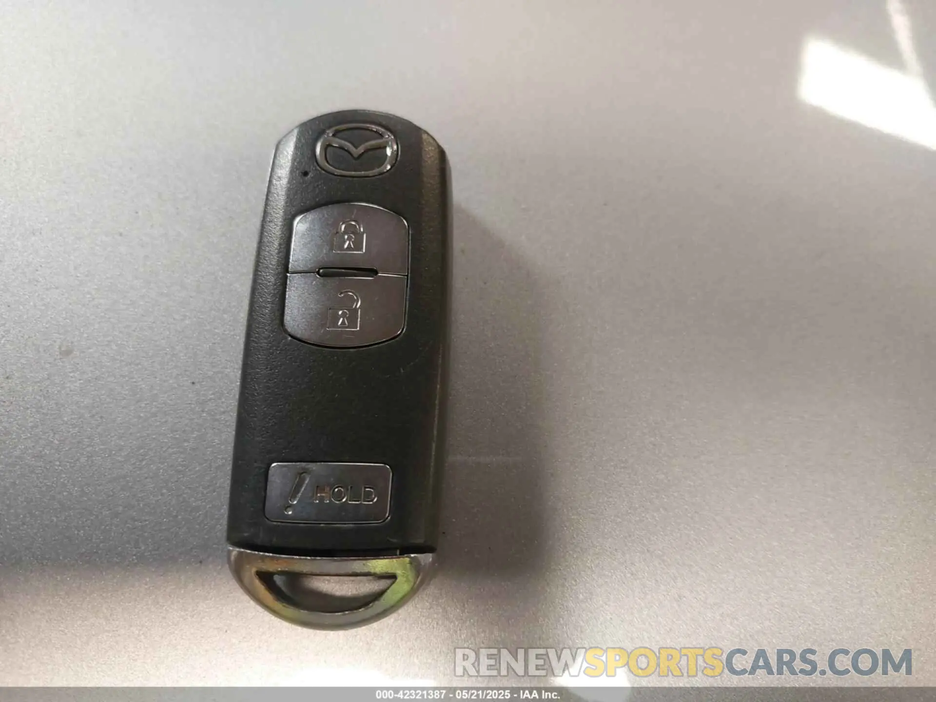 11 Фотография поврежденного автомобиля JM3KFACM3K1558196 MAZDA CX-5 2019