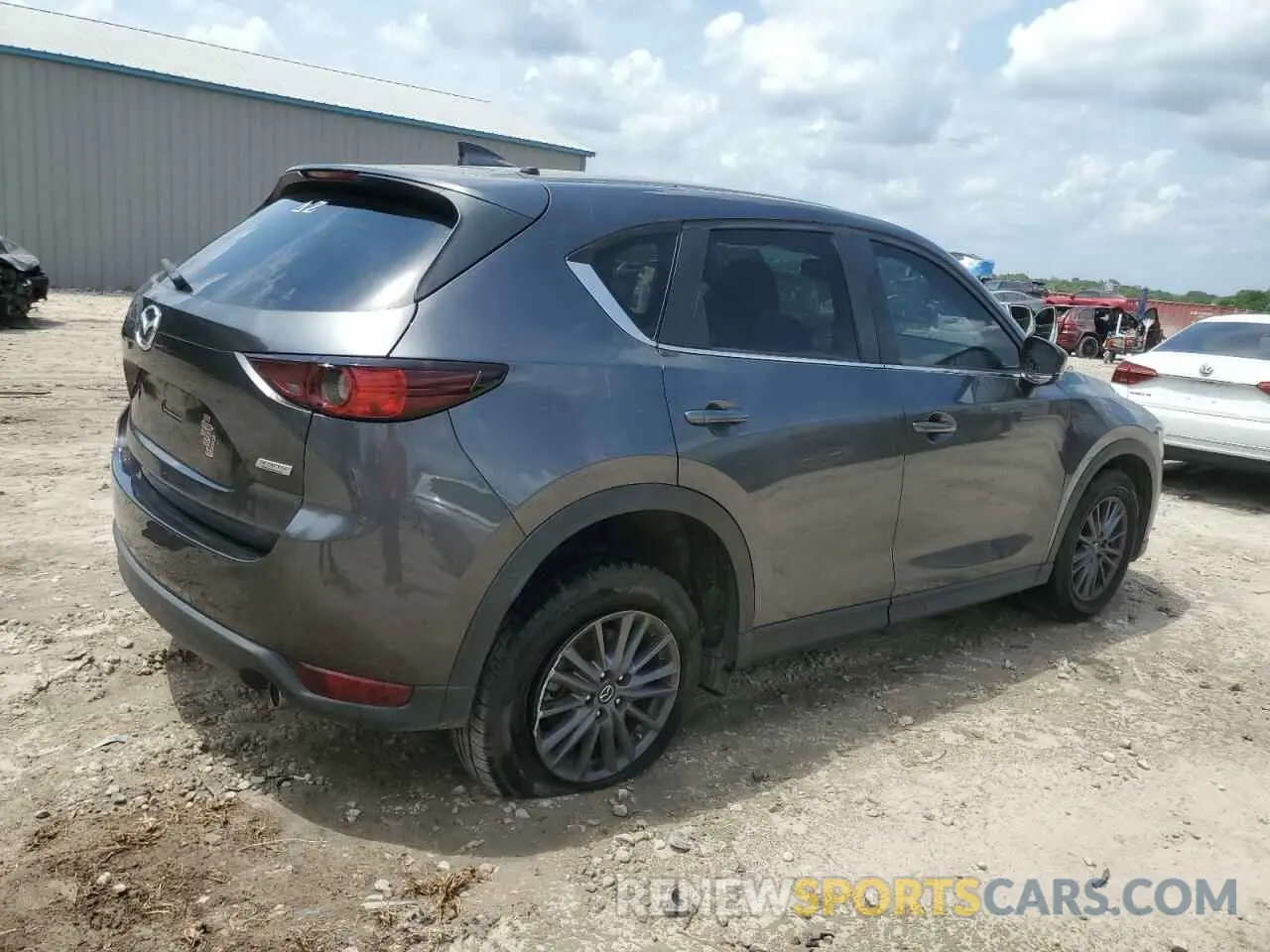 3 Фотография поврежденного автомобиля JM3KFACM3K1698345 MAZDA CX-5 2019