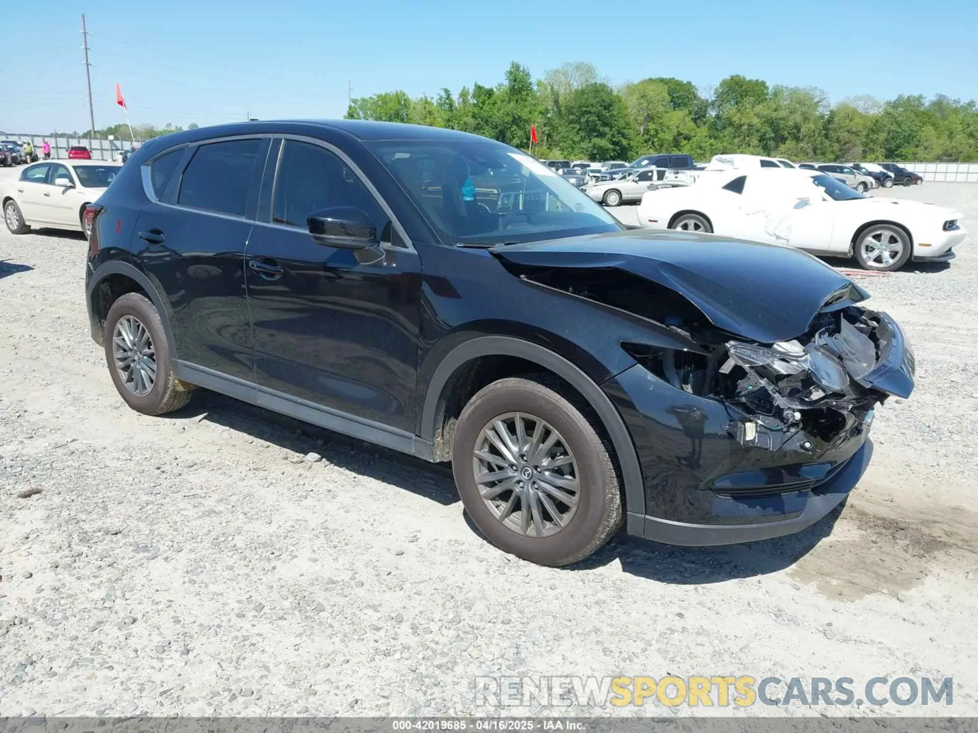 1 Фотография поврежденного автомобиля JM3KFACM4K1542170 MAZDA CX-5 2019