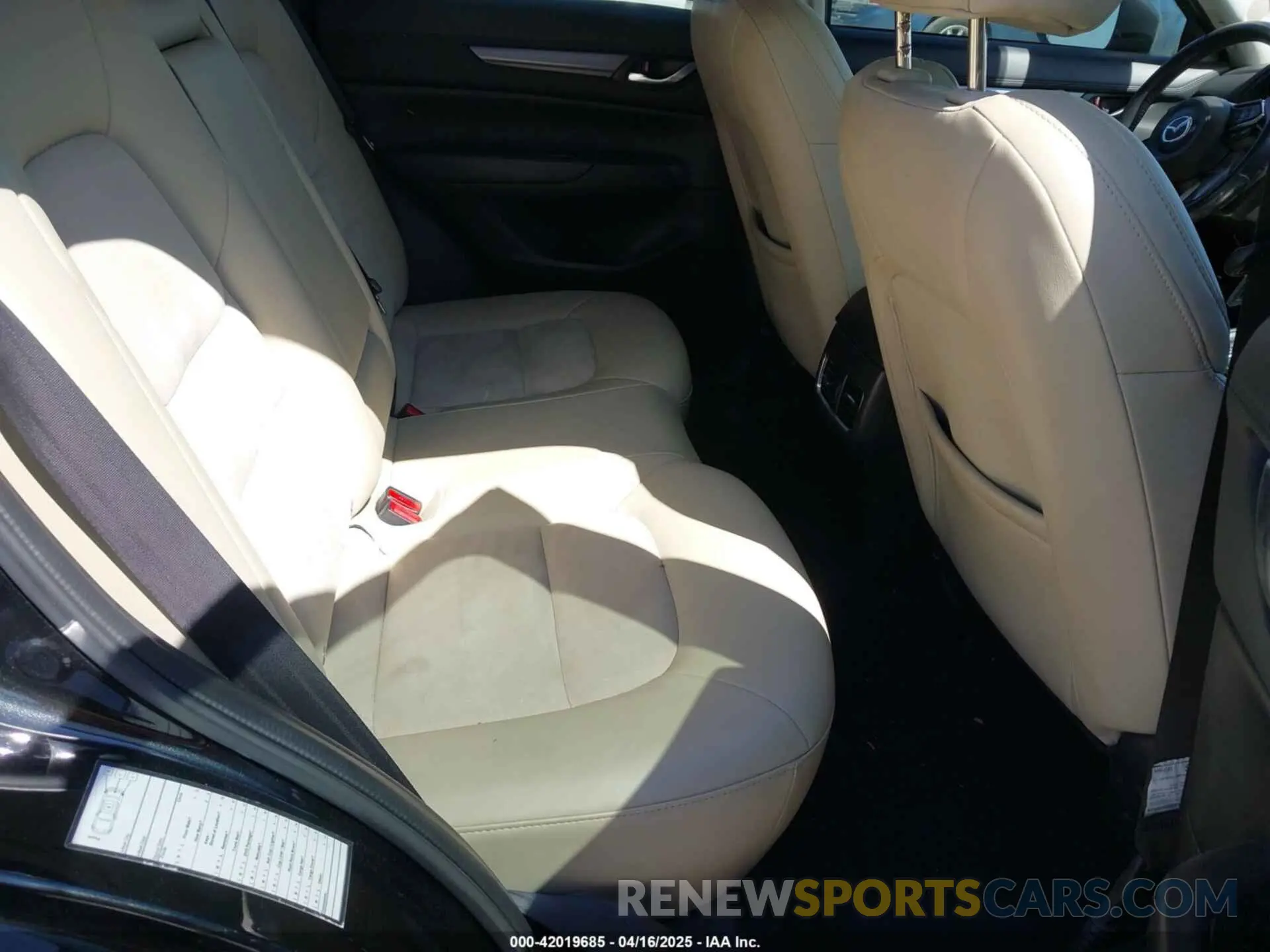 8 Фотография поврежденного автомобиля JM3KFACM4K1542170 MAZDA CX-5 2019