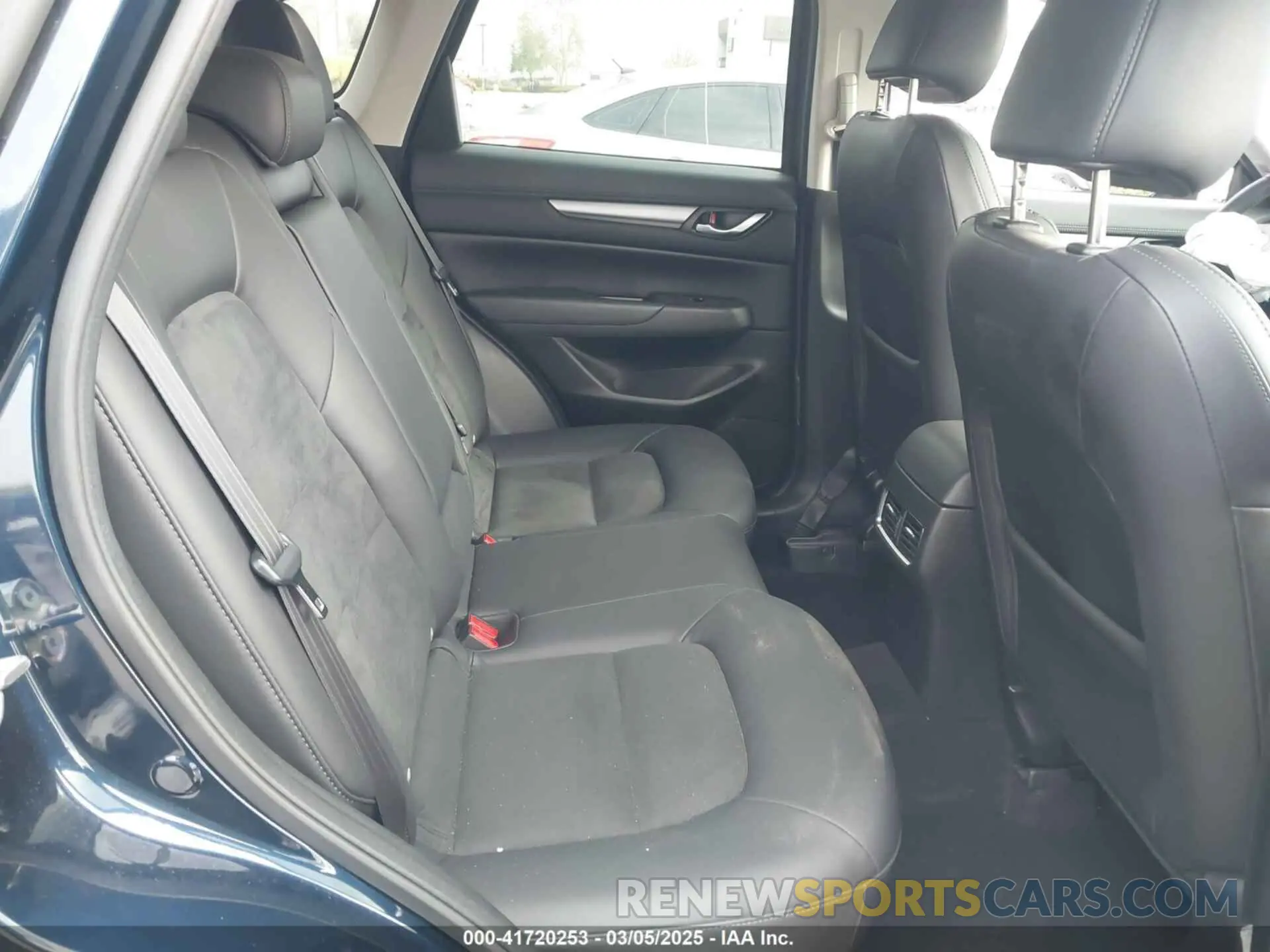 8 Фотография поврежденного автомобиля JM3KFACM5K0697137 MAZDA CX-5 2019