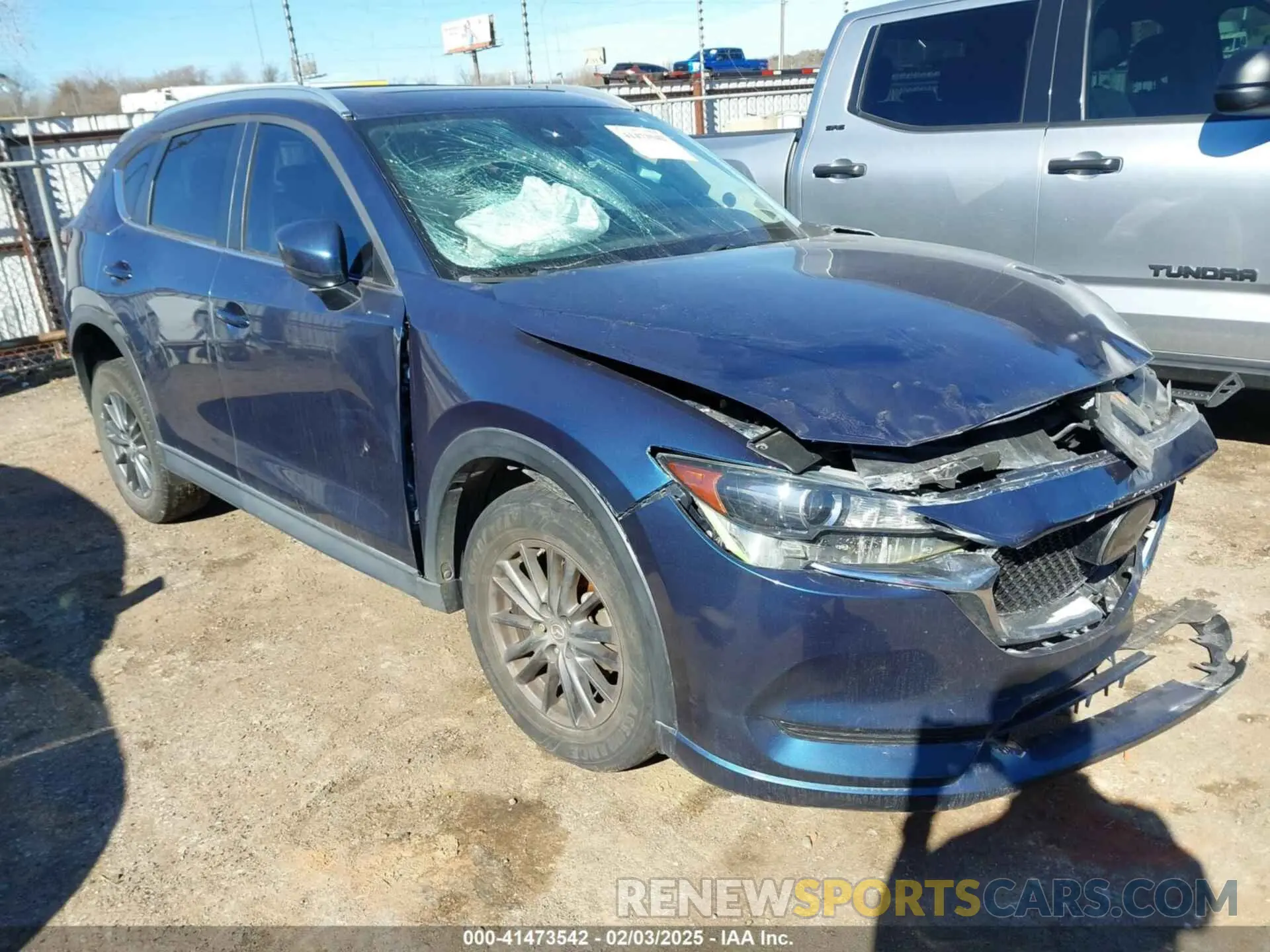 1 Фотография поврежденного автомобиля JM3KFACM7K1654347 MAZDA CX-5 2019