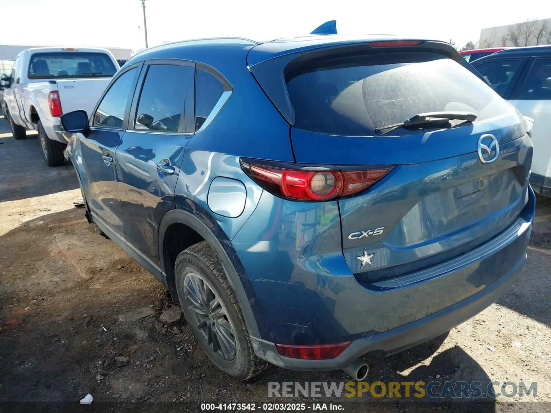 3 Фотография поврежденного автомобиля JM3KFACM7K1654347 MAZDA CX-5 2019