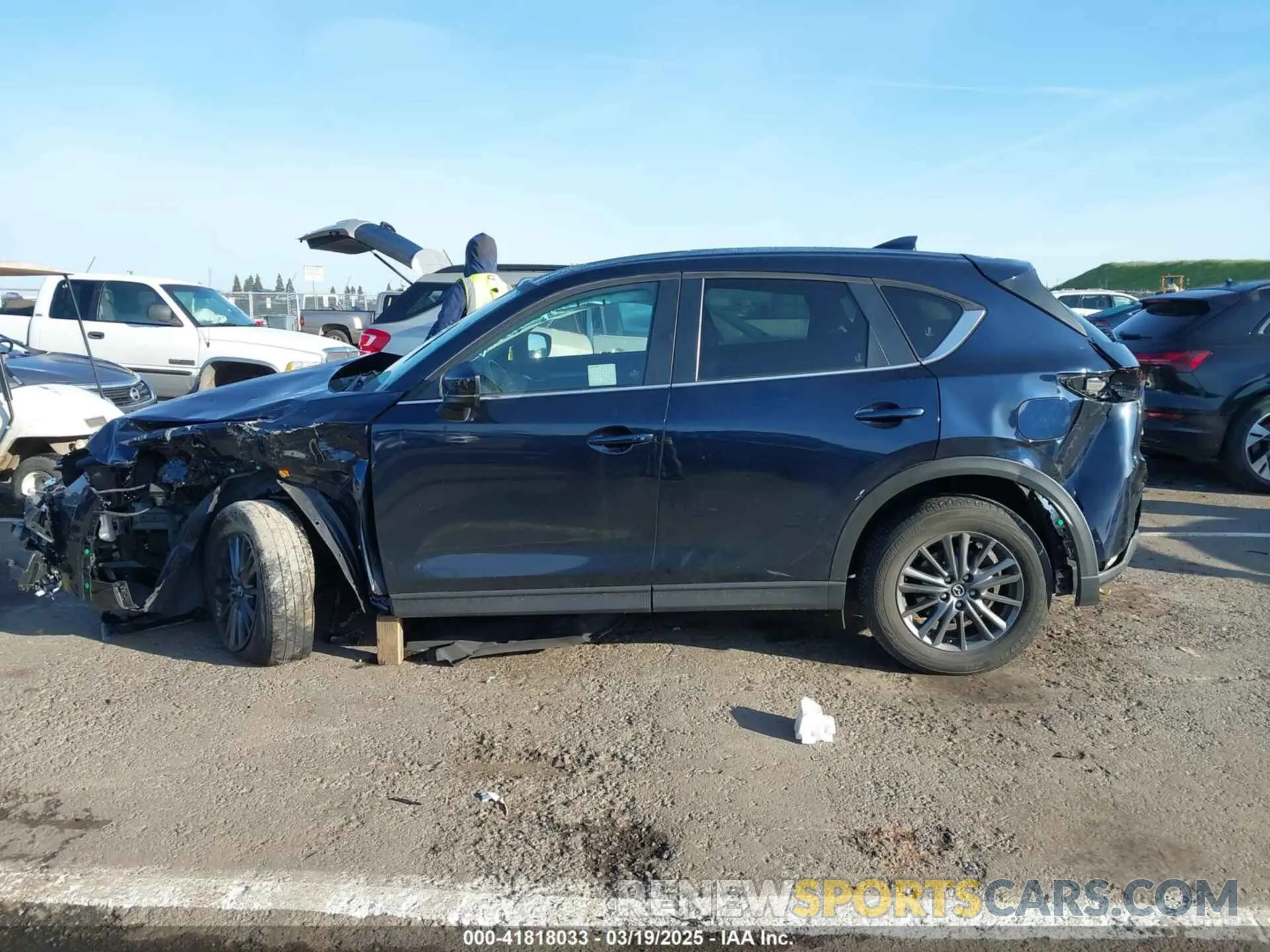 15 Фотография поврежденного автомобиля JM3KFACM7K1671679 MAZDA CX-5 2019