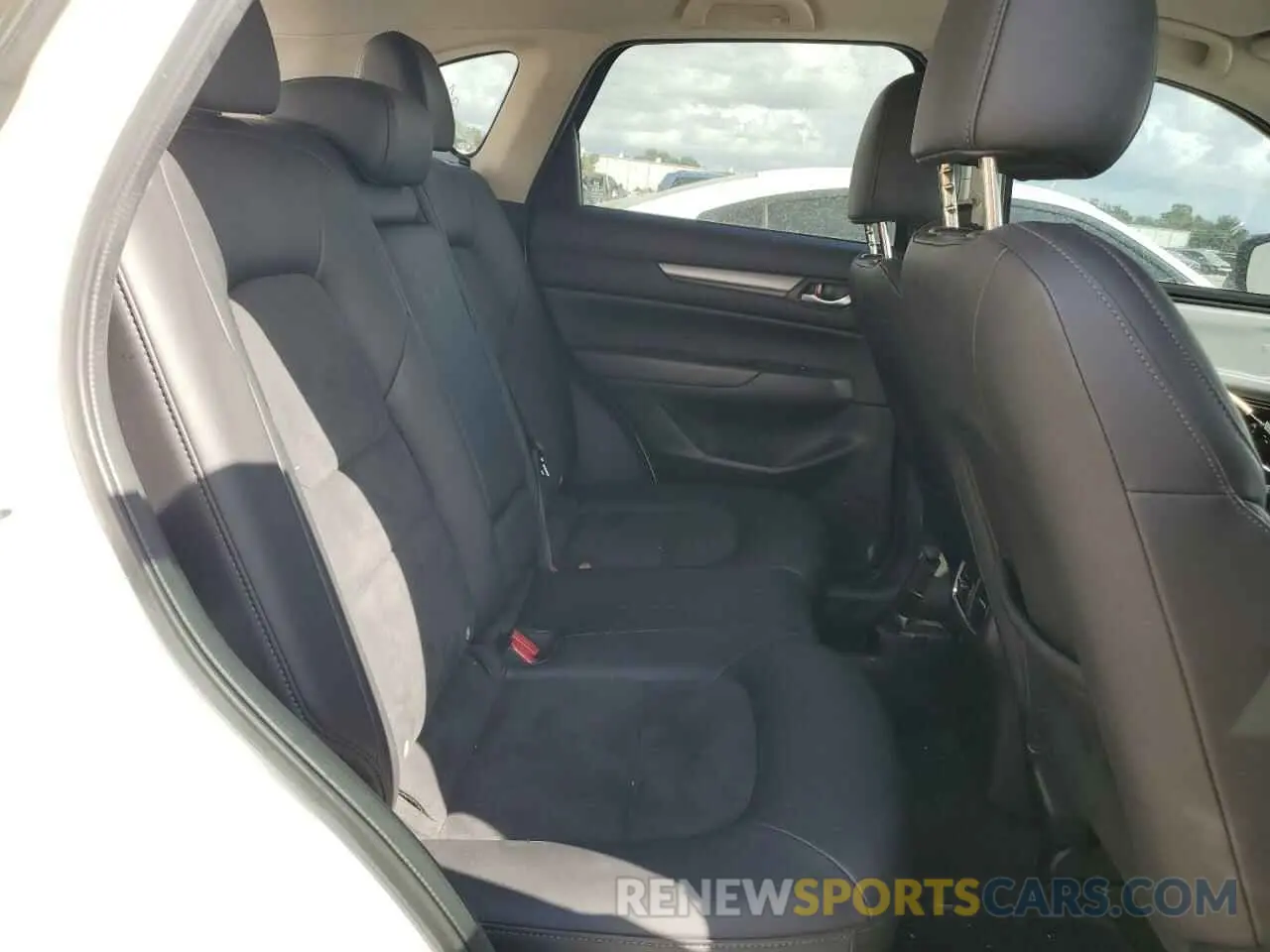 10 Photograph of a damaged car JM3KFACM8K1680097 MAZDA CX-5 2019