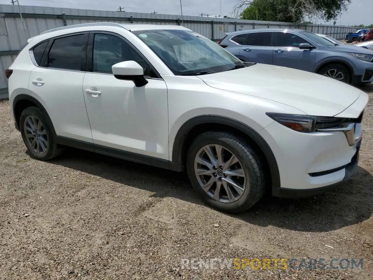 4 Фотография поврежденного автомобиля JM3KFADM1K0672721 MAZDA CX-5 2019