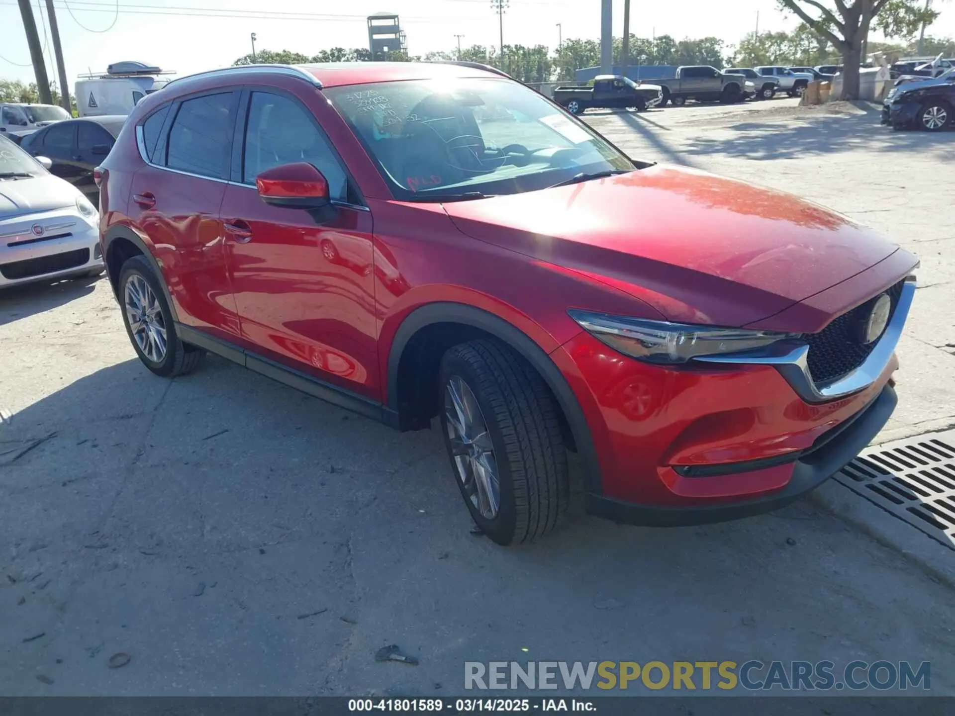 1 Фотография поврежденного автомобиля JM3KFADM1K1633203 MAZDA CX-5 2019