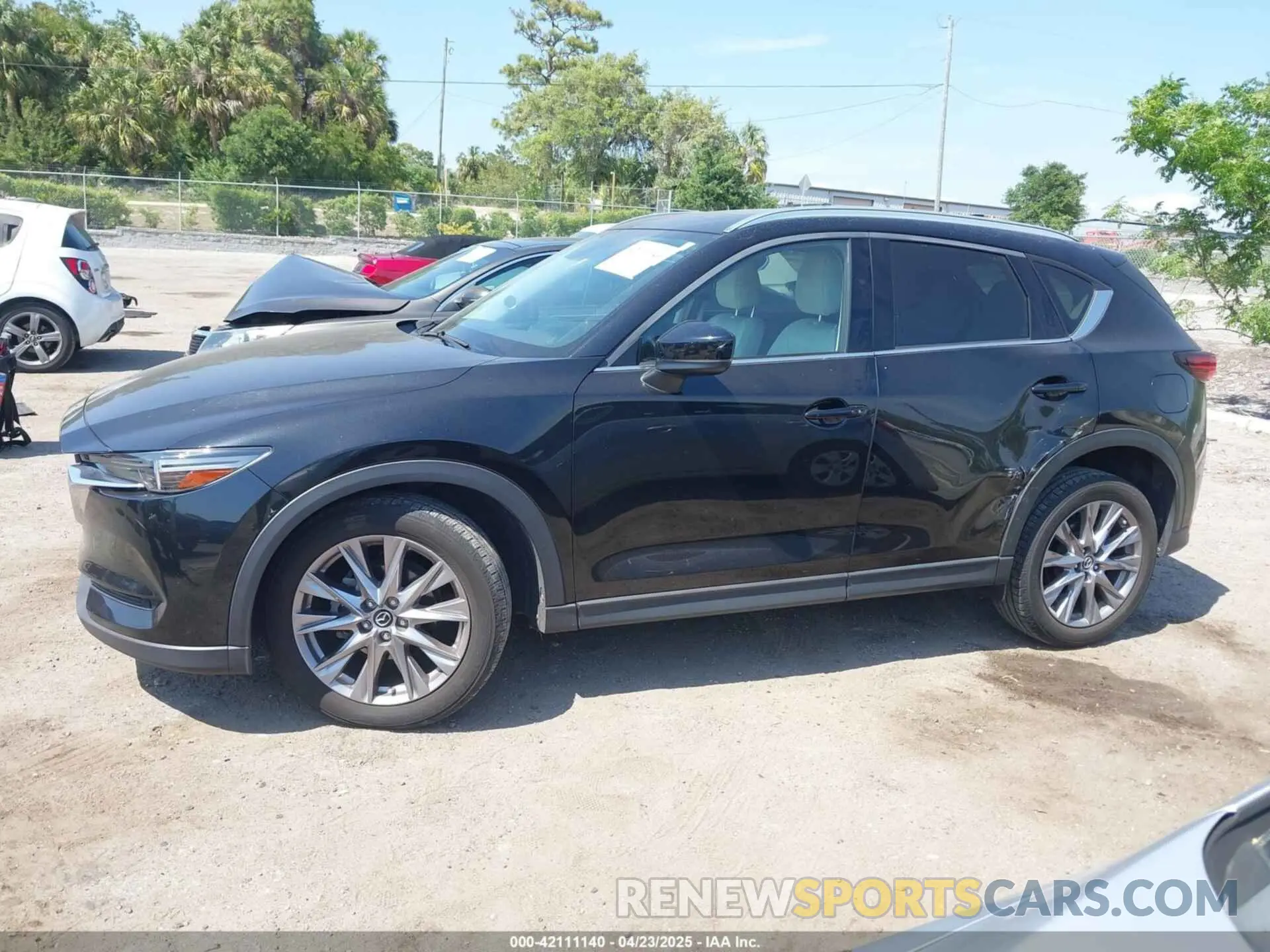 14 Фотография поврежденного автомобиля JM3KFADM2K0694677 MAZDA CX-5 2019