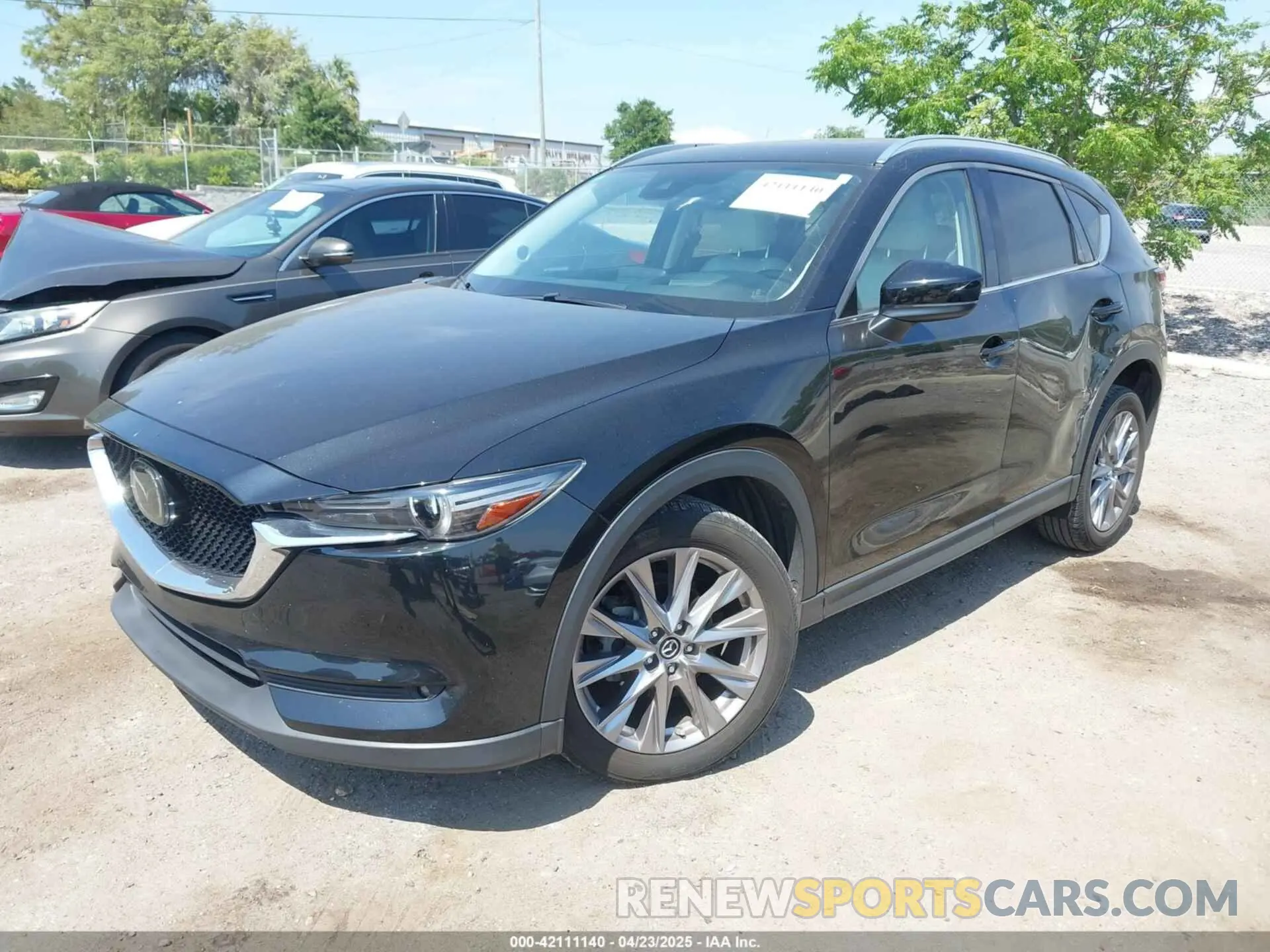 2 Фотография поврежденного автомобиля JM3KFADM2K0694677 MAZDA CX-5 2019