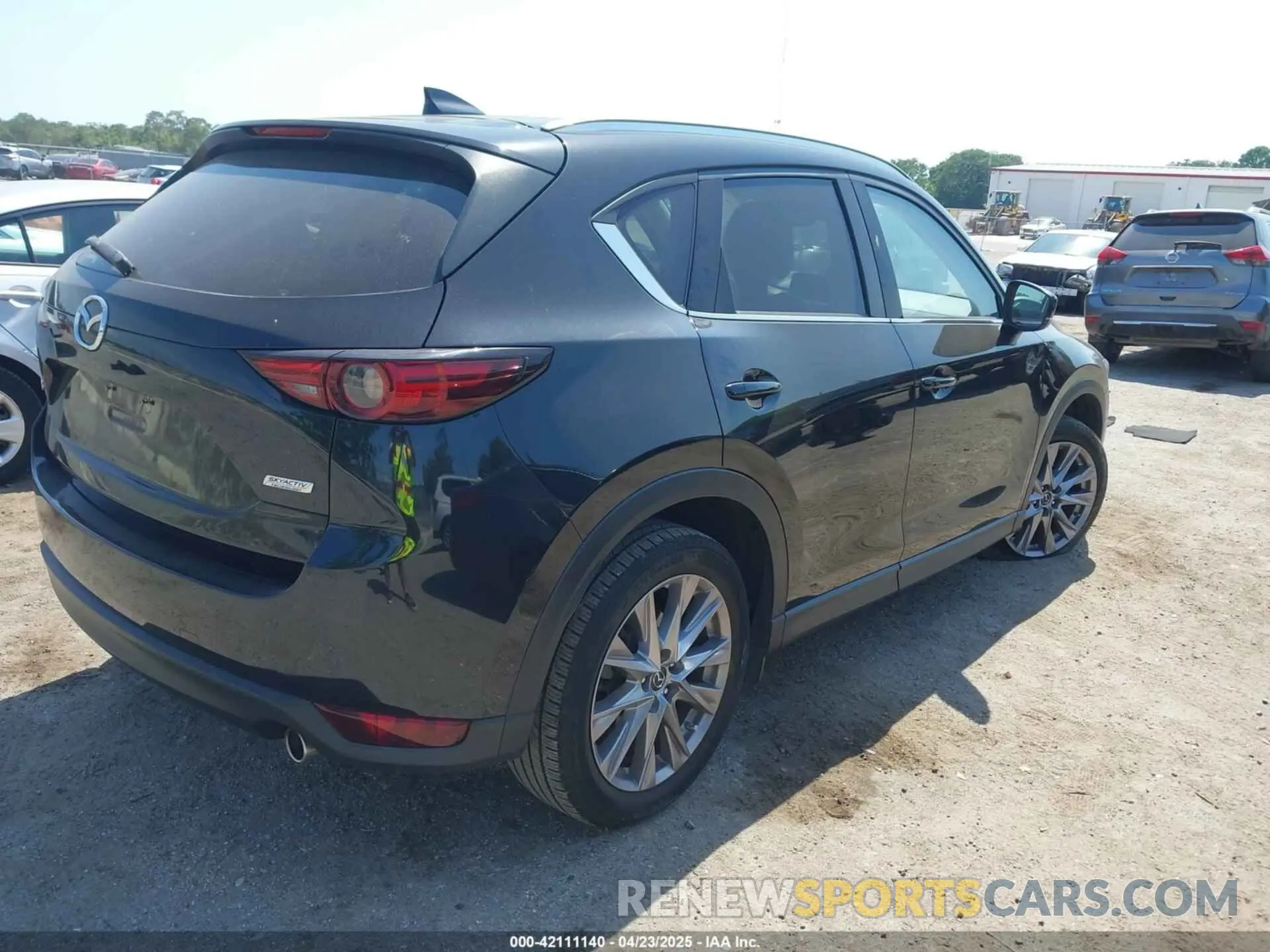 4 Фотография поврежденного автомобиля JM3KFADM2K0694677 MAZDA CX-5 2019