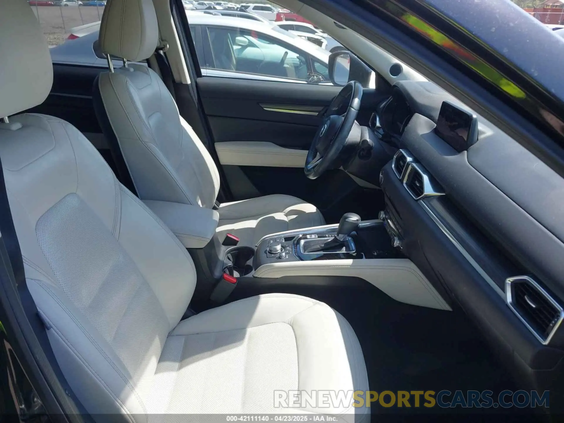 5 Фотография поврежденного автомобиля JM3KFADM2K0694677 MAZDA CX-5 2019