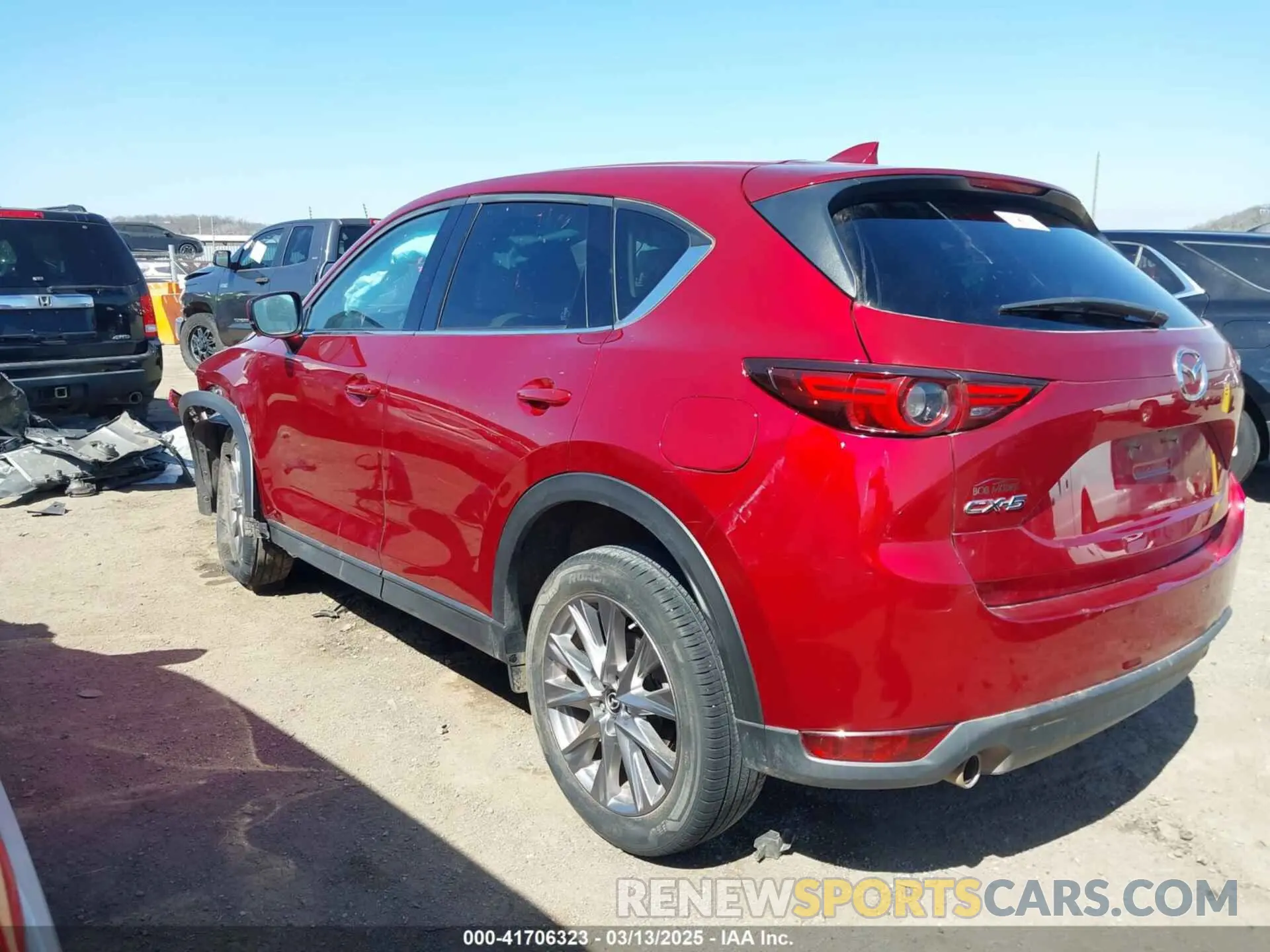 3 Фотография поврежденного автомобиля JM3KFADM5K1556917 MAZDA CX-5 2019