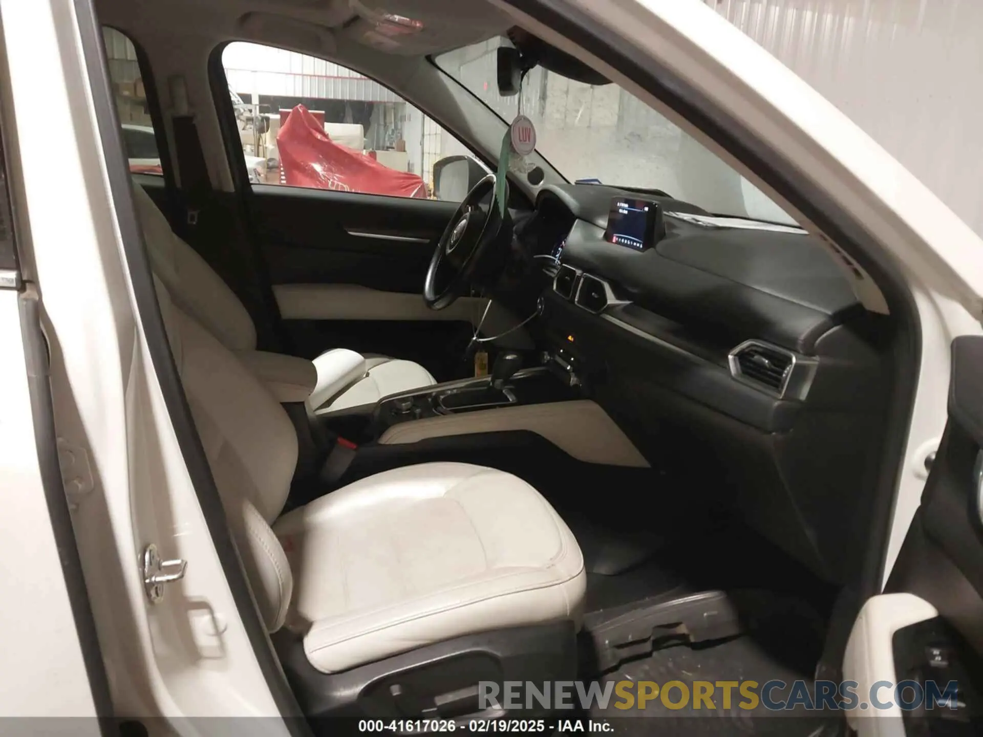 5 Photograph of a damaged car JM3KFADM7K1563576 MAZDA CX-5 2019