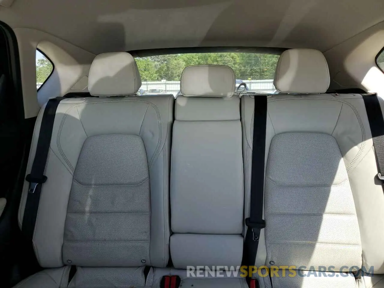10 Photograph of a damaged car JM3KFADMXK0677318 MAZDA CX-5 2019