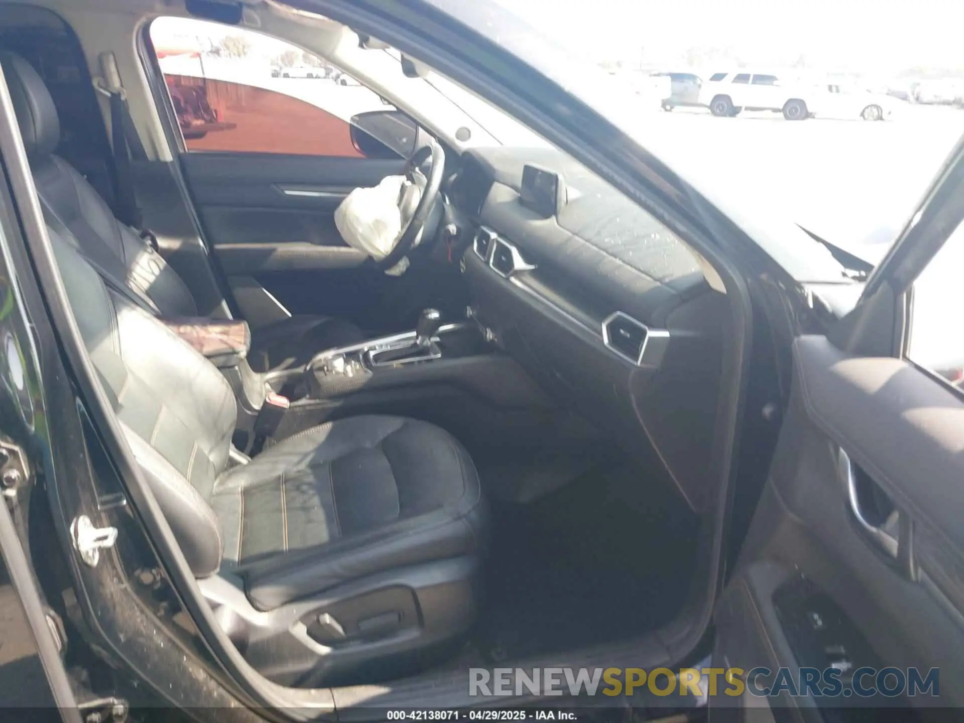 5 Фотография поврежденного автомобиля JM3KFADMXK1547727 MAZDA CX-5 2019