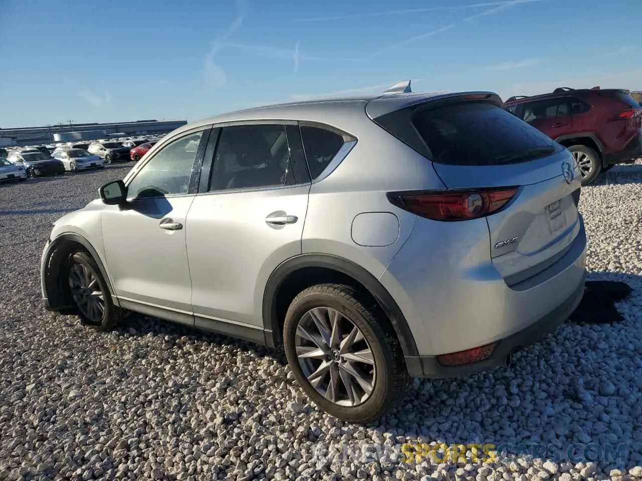 2 Photograph of a damaged car JM3KFADMXK1640361 MAZDA CX-5 2019