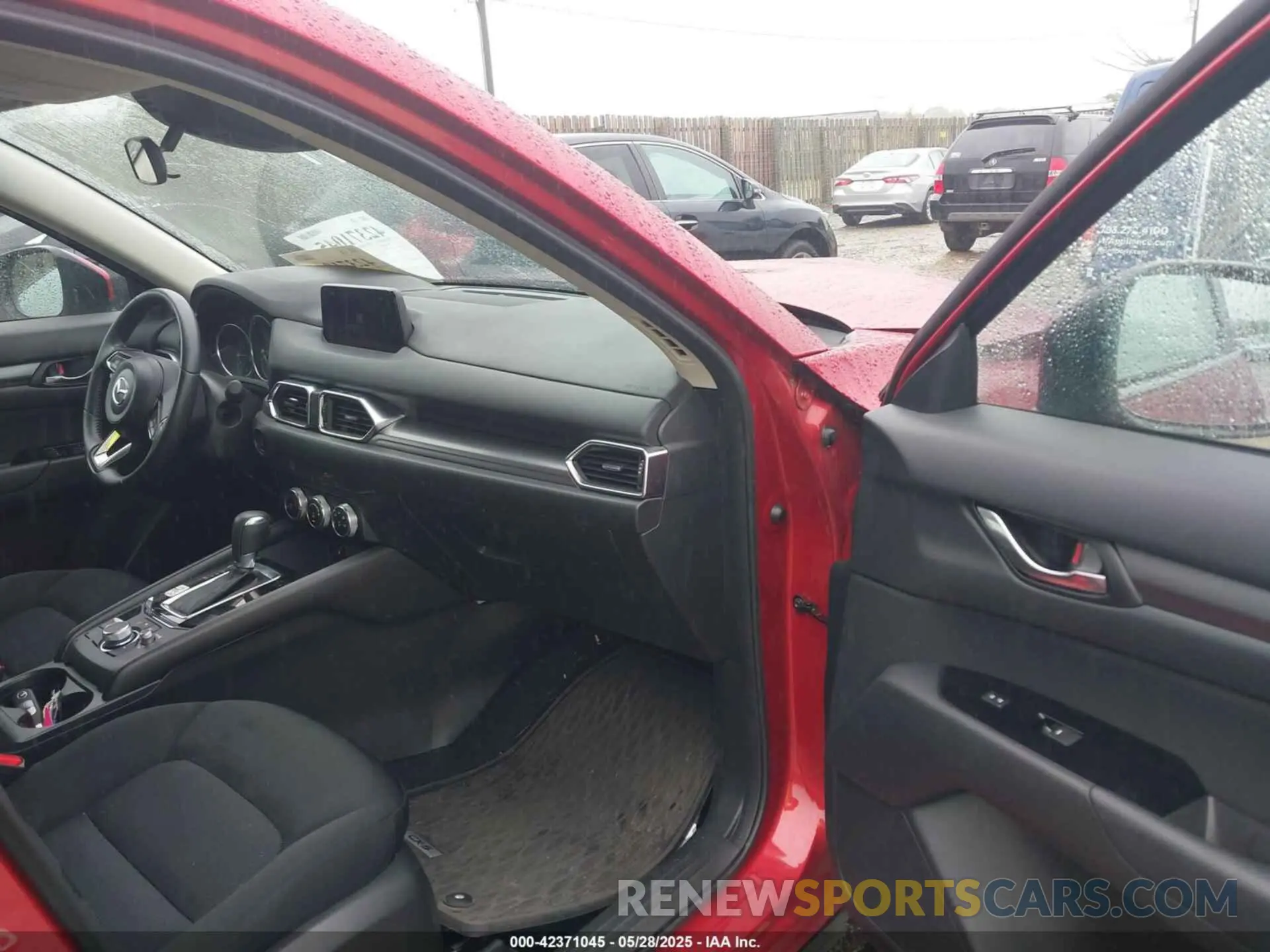 5 Photograph of a damaged car JM3KFBBM1K0601365 MAZDA CX-5 2019