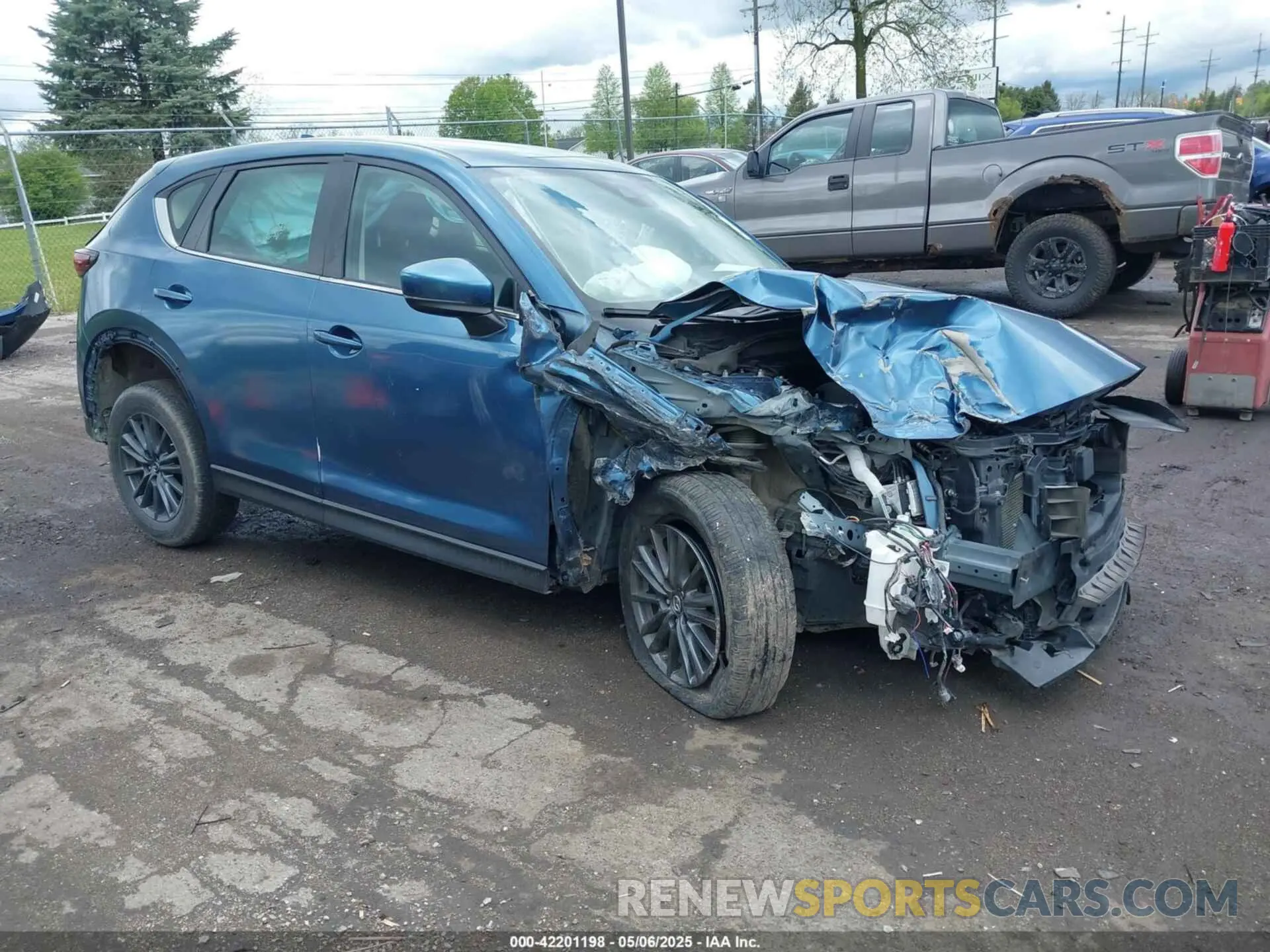 1 Photograph of a damaged car JM3KFBBM4K1614637 MAZDA CX-5 2019