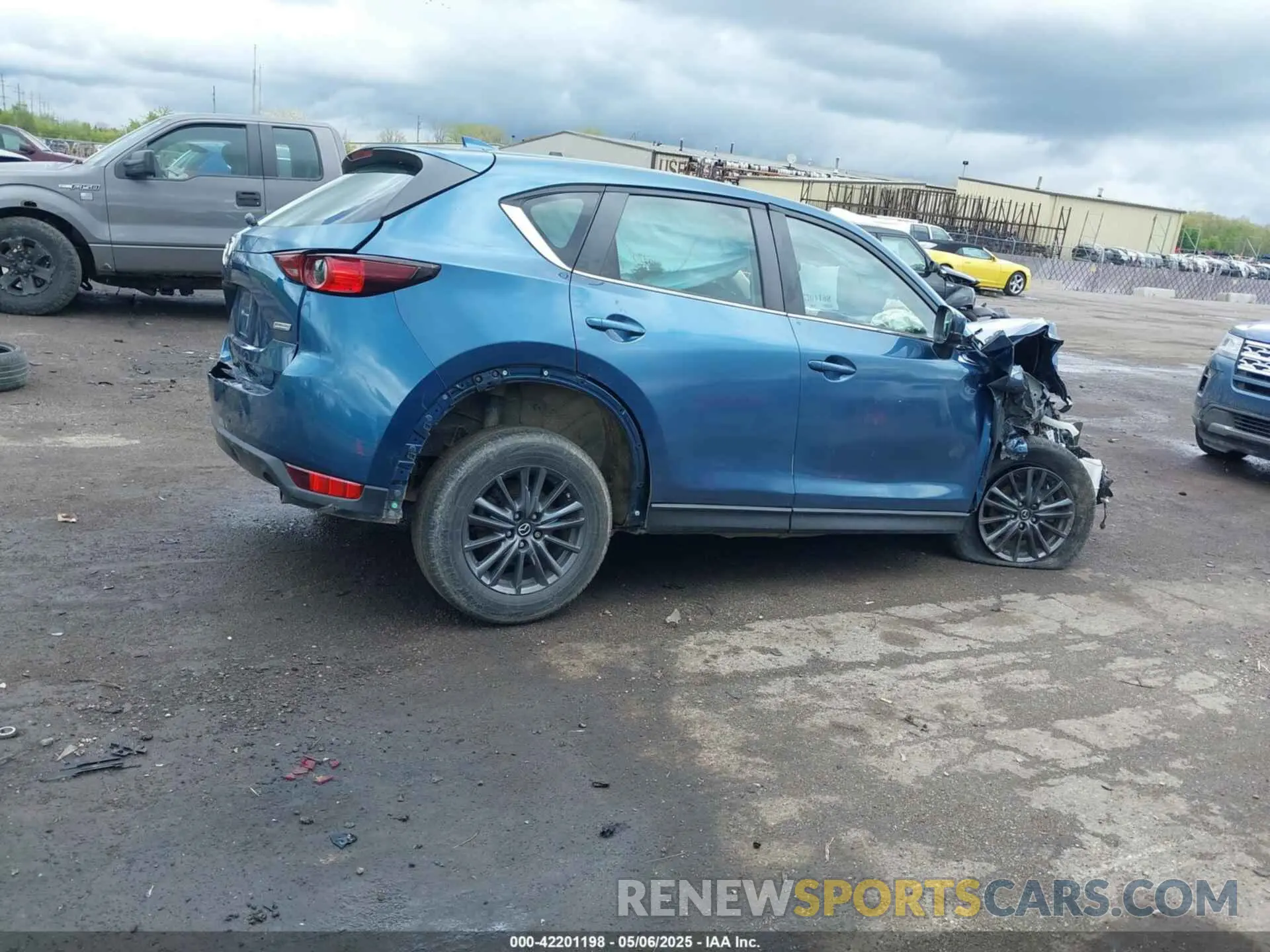 13 Photograph of a damaged car JM3KFBBM4K1614637 MAZDA CX-5 2019