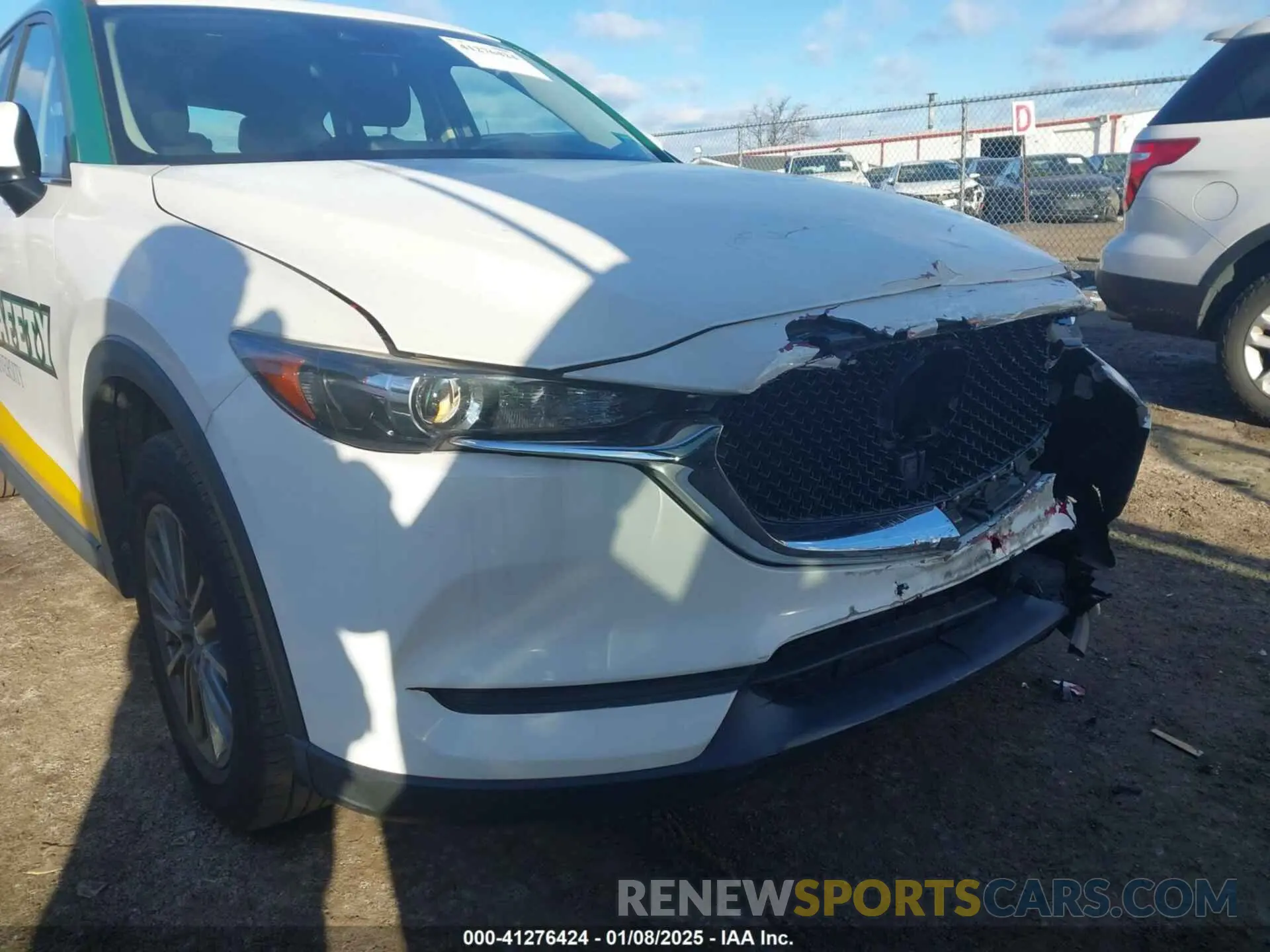 18 Photograph of a damaged car JM3KFBBM7K1574764 MAZDA CX-5 2019