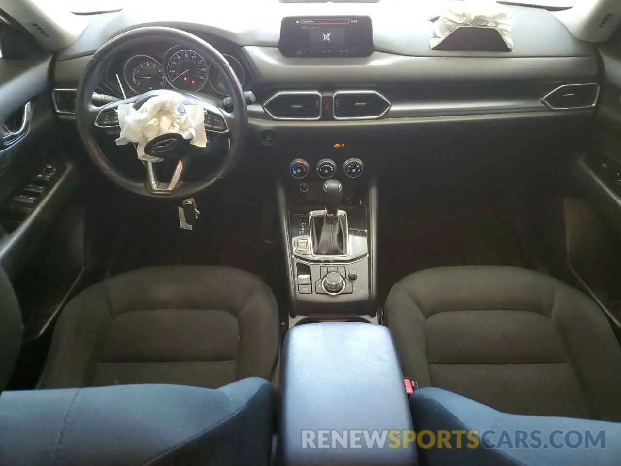8 Photograph of a damaged car JM3KFBBM8K1615967 MAZDA CX-5 2019