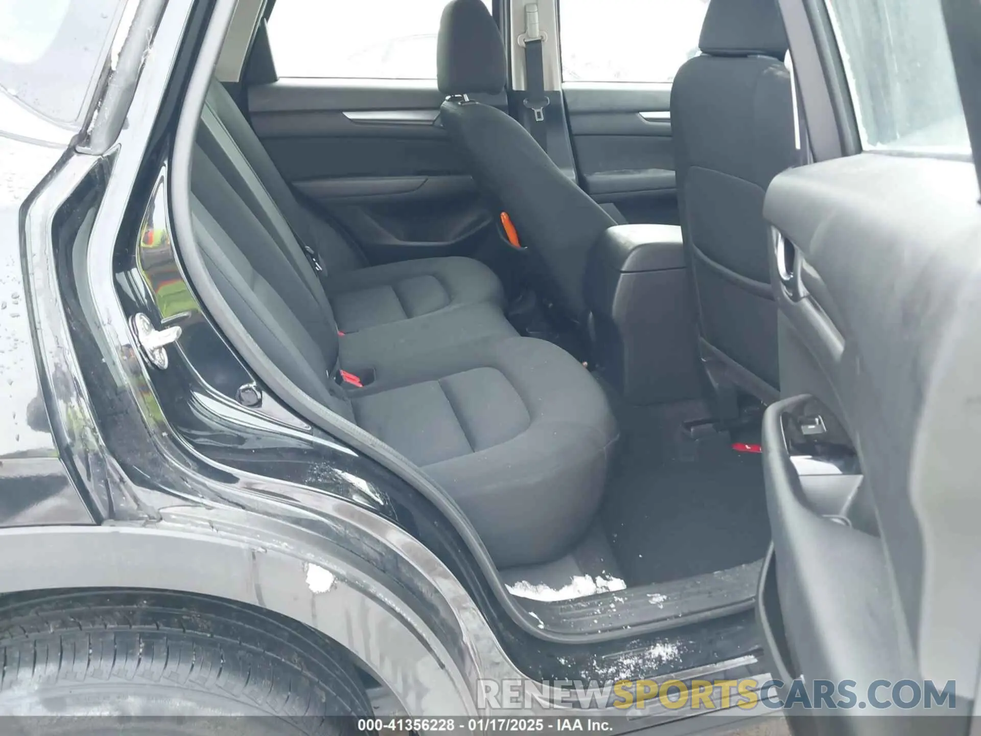 8 Фотография поврежденного автомобиля JM3KFBBM8K1621929 MAZDA CX-5 2019