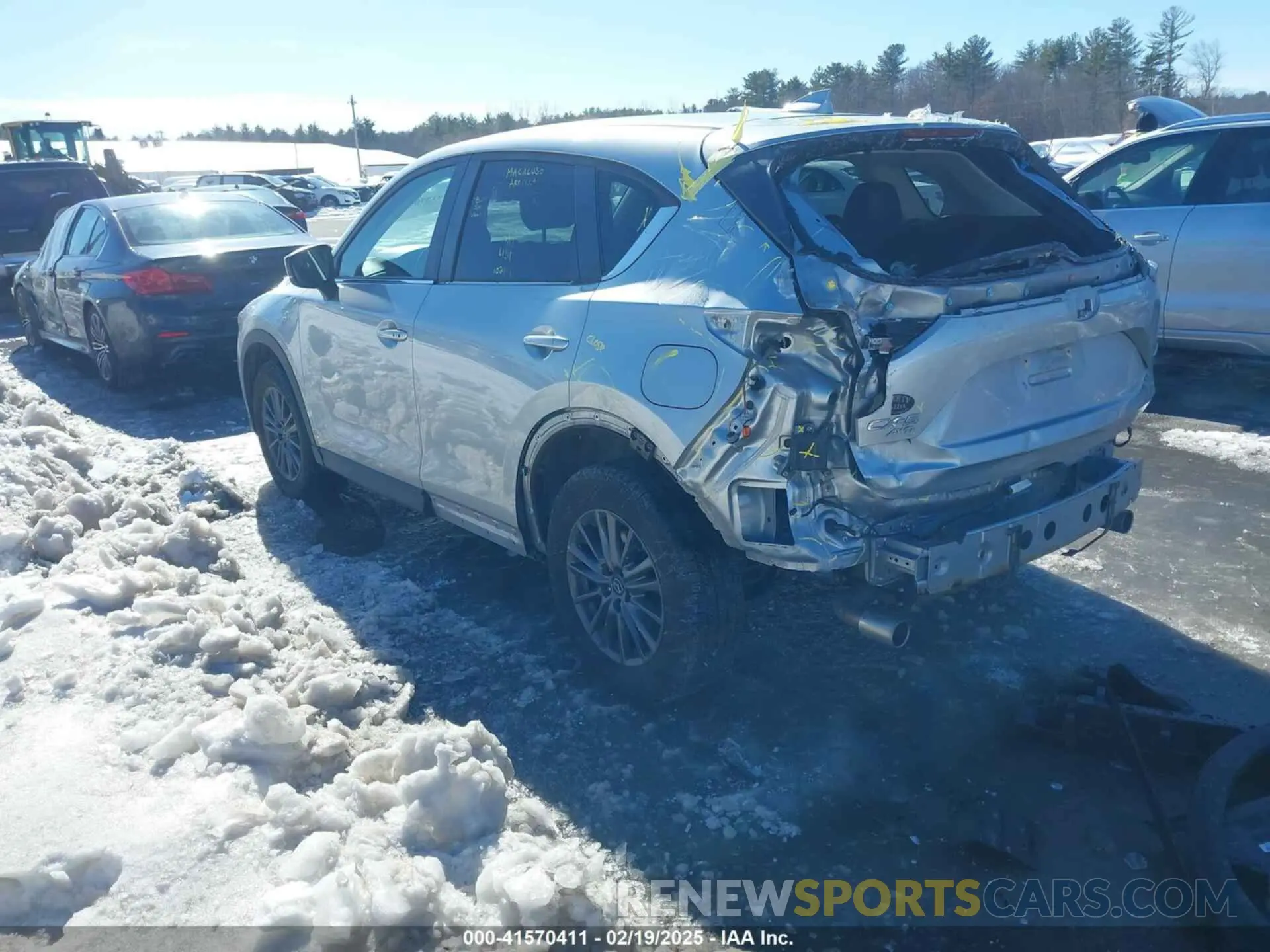 3 Фотография поврежденного автомобиля JM3KFBCM0K0670434 MAZDA CX-5 2019
