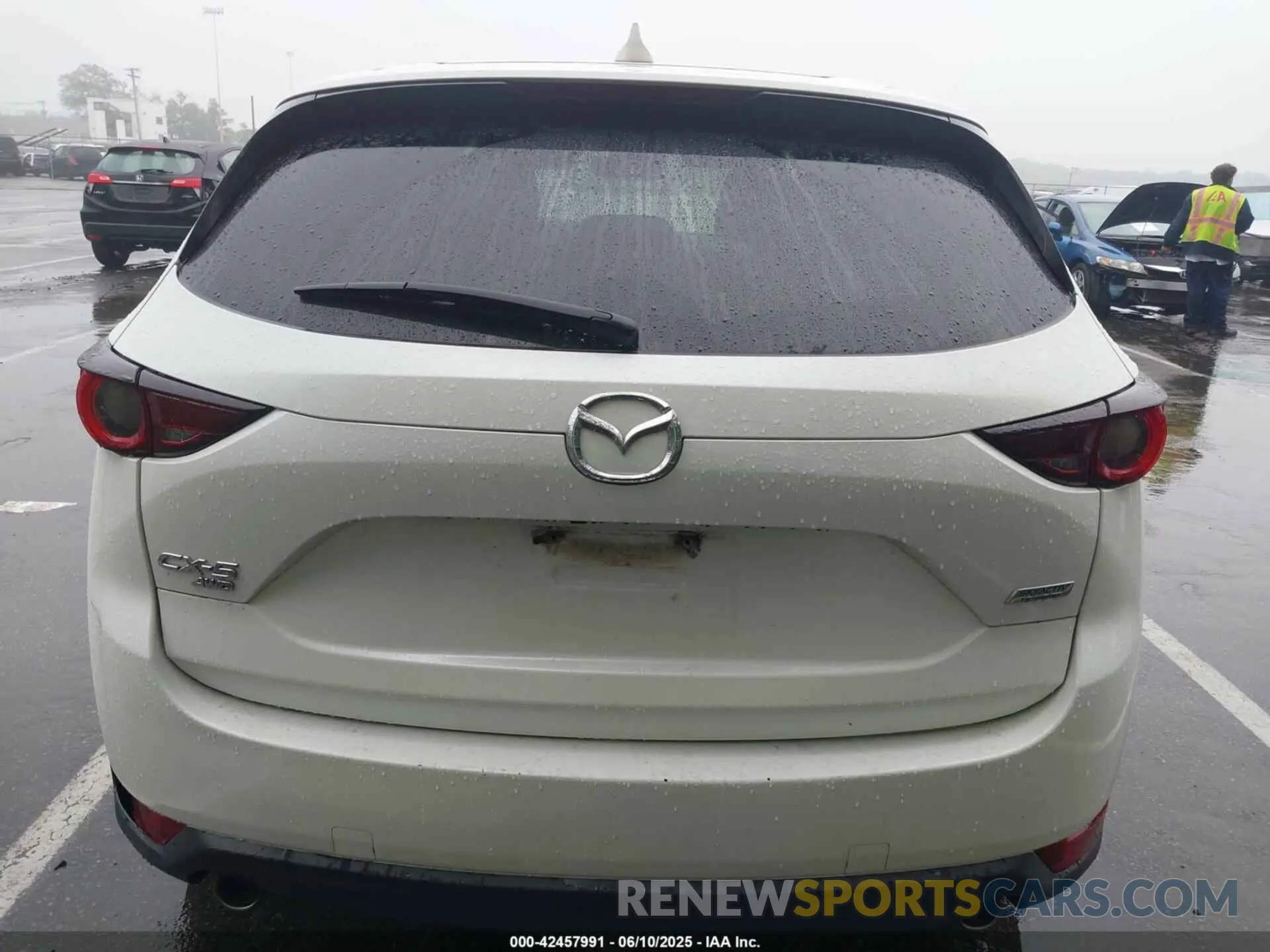 16 Фотография поврежденного автомобиля JM3KFBCM1K0574411 MAZDA CX-5 2019