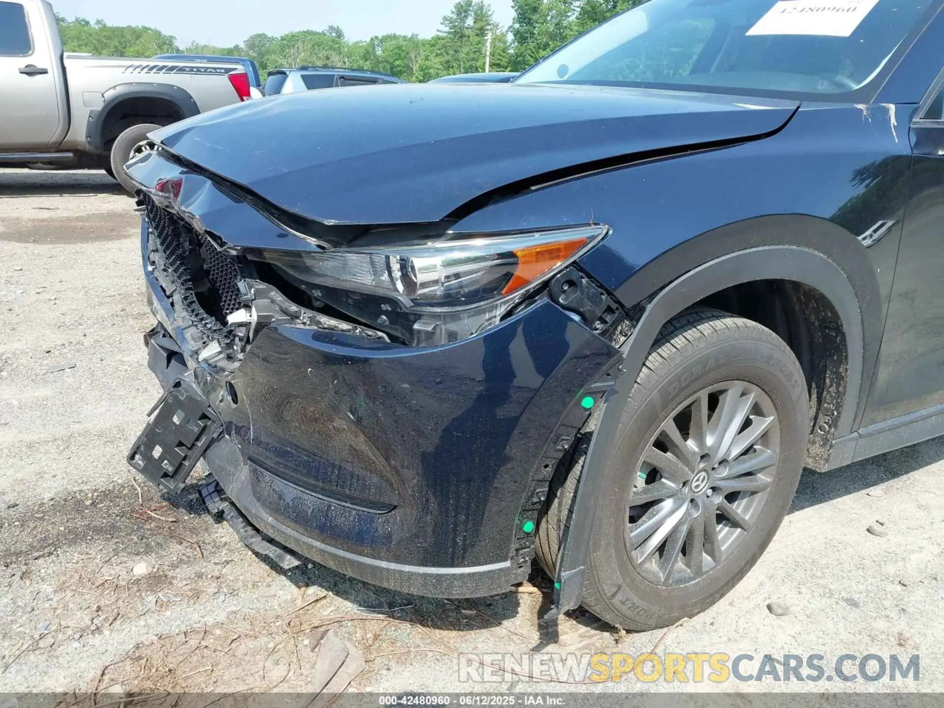 17 Фотография поврежденного автомобиля JM3KFBCM1K1662353 MAZDA CX-5 2019