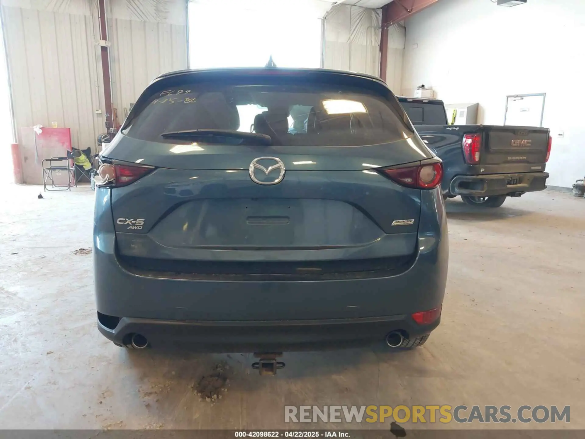 16 Фотография поврежденного автомобиля JM3KFBCM2K0501208 MAZDA CX-5 2019