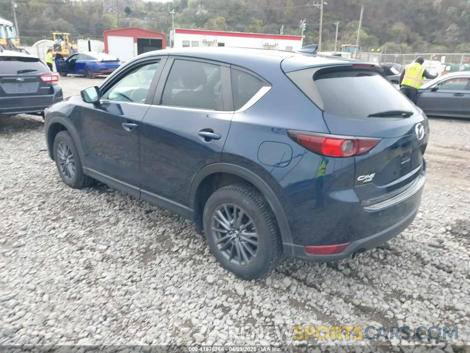 3 Фотография поврежденного автомобиля JM3KFBCM5K0689948 MAZDA CX-5 2019