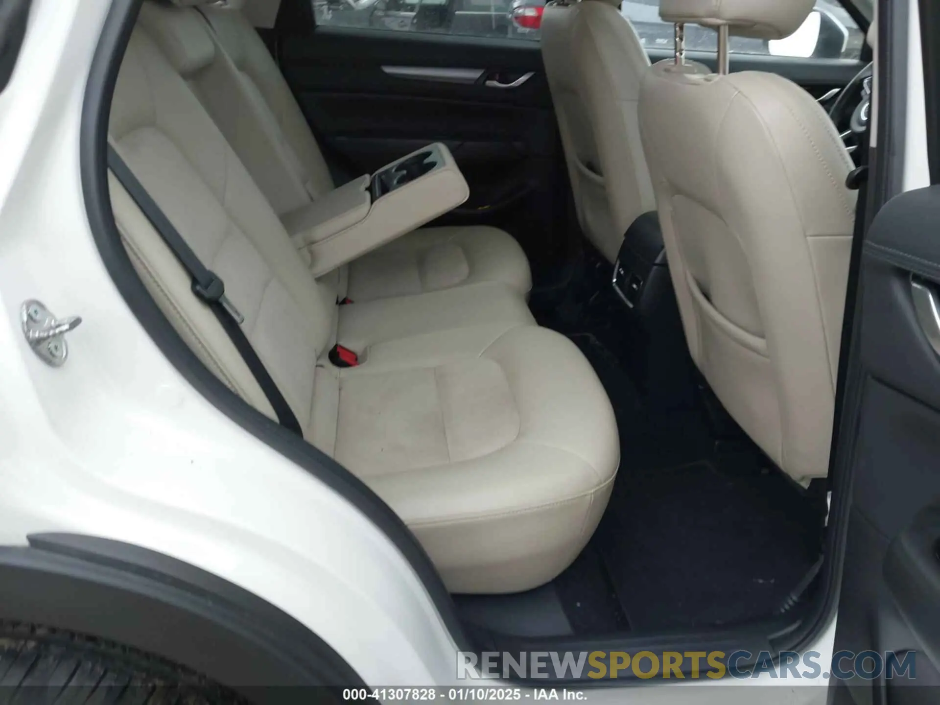 8 Photograph of a damaged car JM3KFBCM6K0588403 MAZDA CX-5 2019