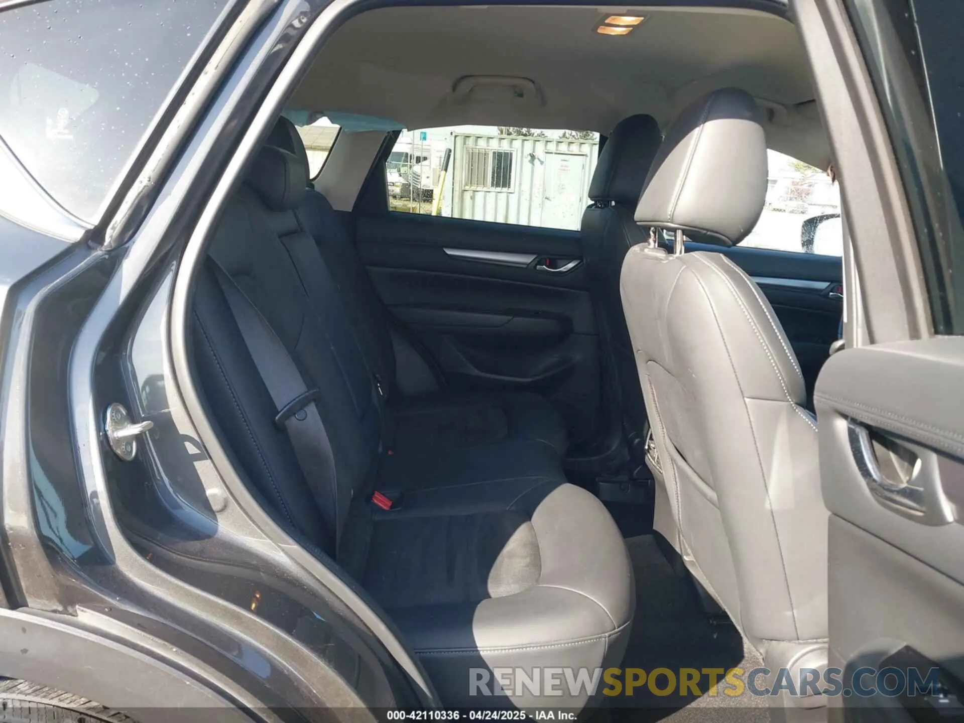 8 Фотография поврежденного автомобиля JM3KFBCM7K0624289 MAZDA CX-5 2019