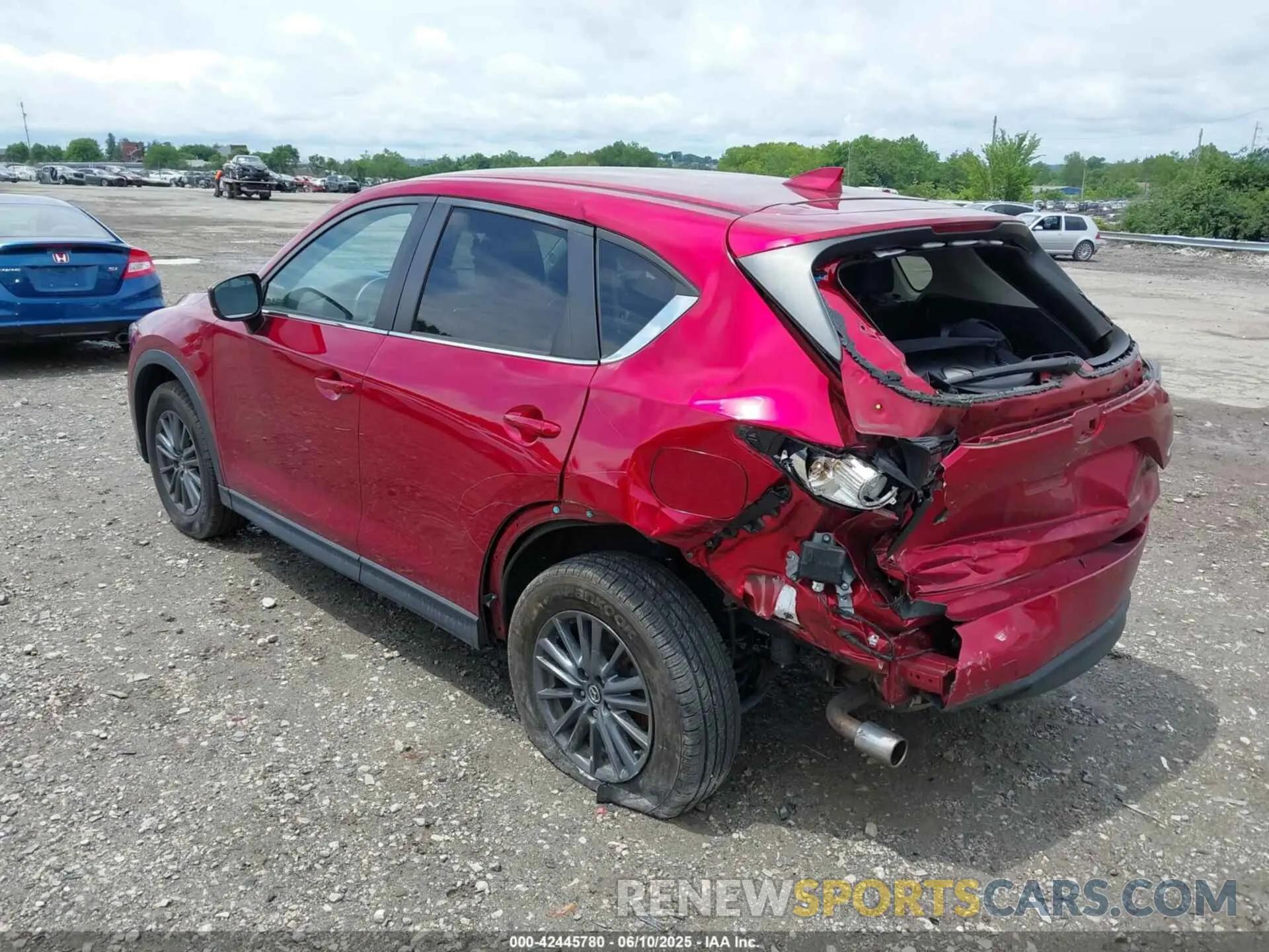 3 Photograph of a damaged car JM3KFBCM7K0690292 MAZDA CX-5 2019