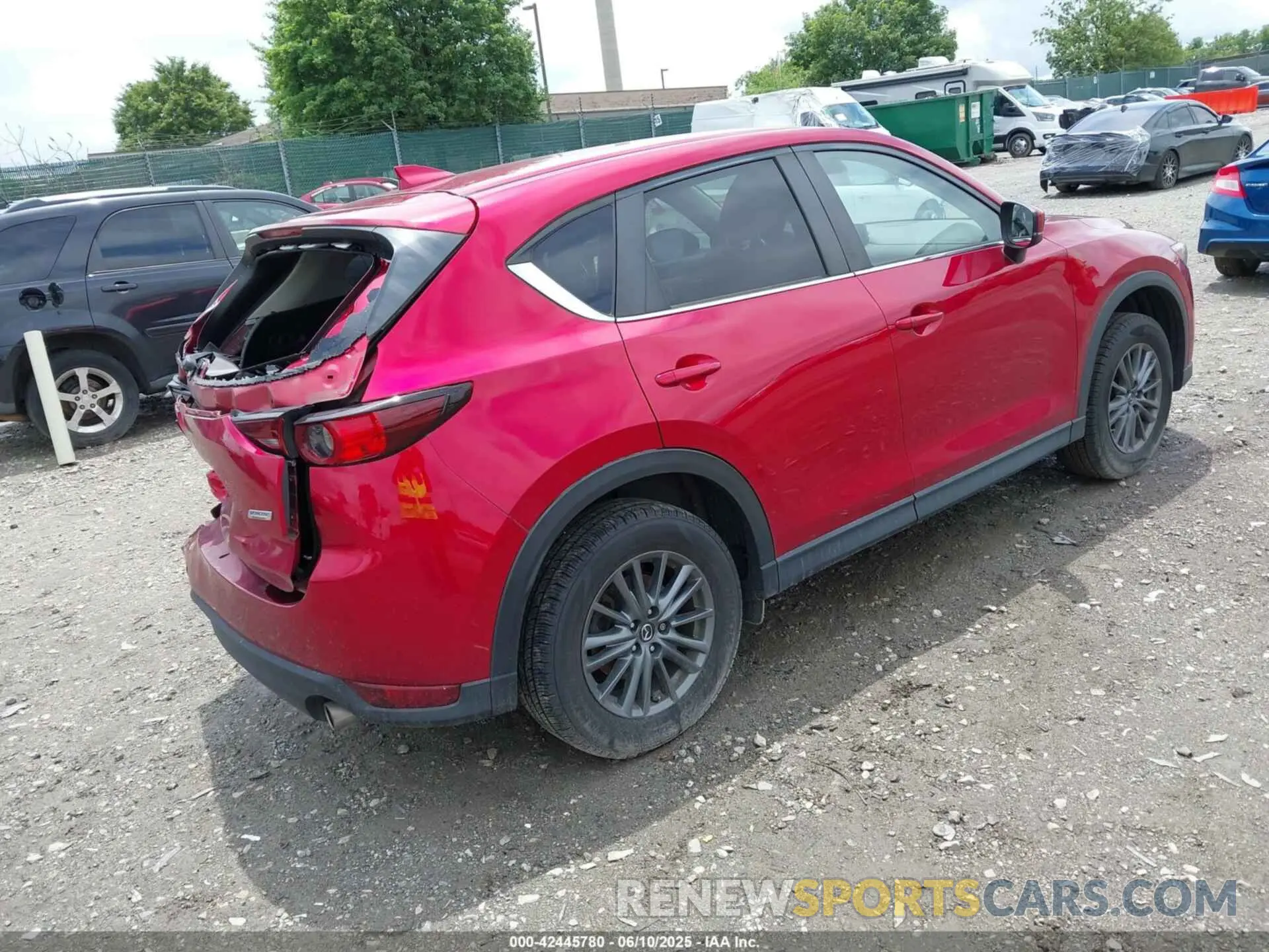 4 Photograph of a damaged car JM3KFBCM7K0690292 MAZDA CX-5 2019
