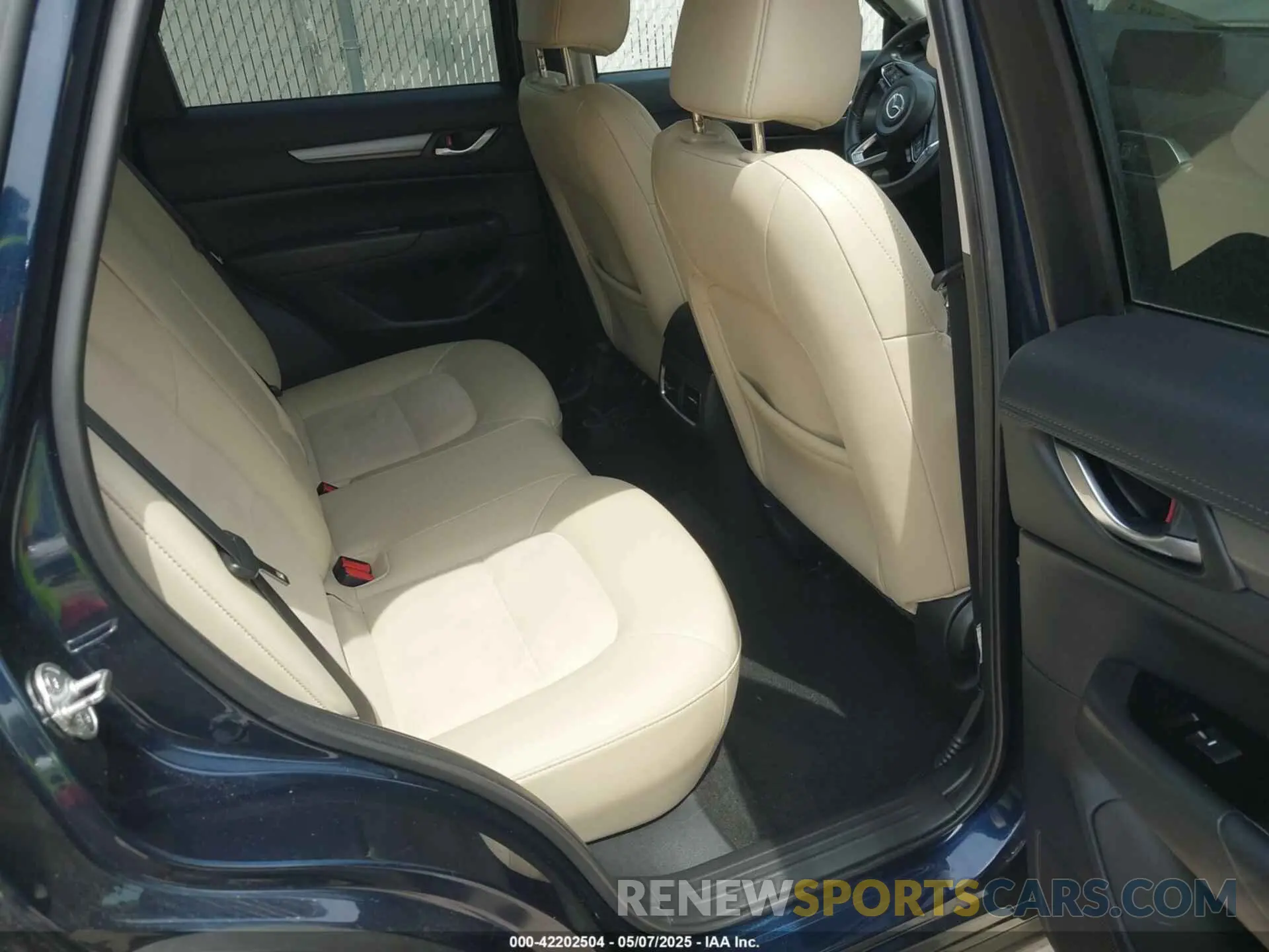 8 Фотография поврежденного автомобиля JM3KFBCM9K0673753 MAZDA CX-5 2019