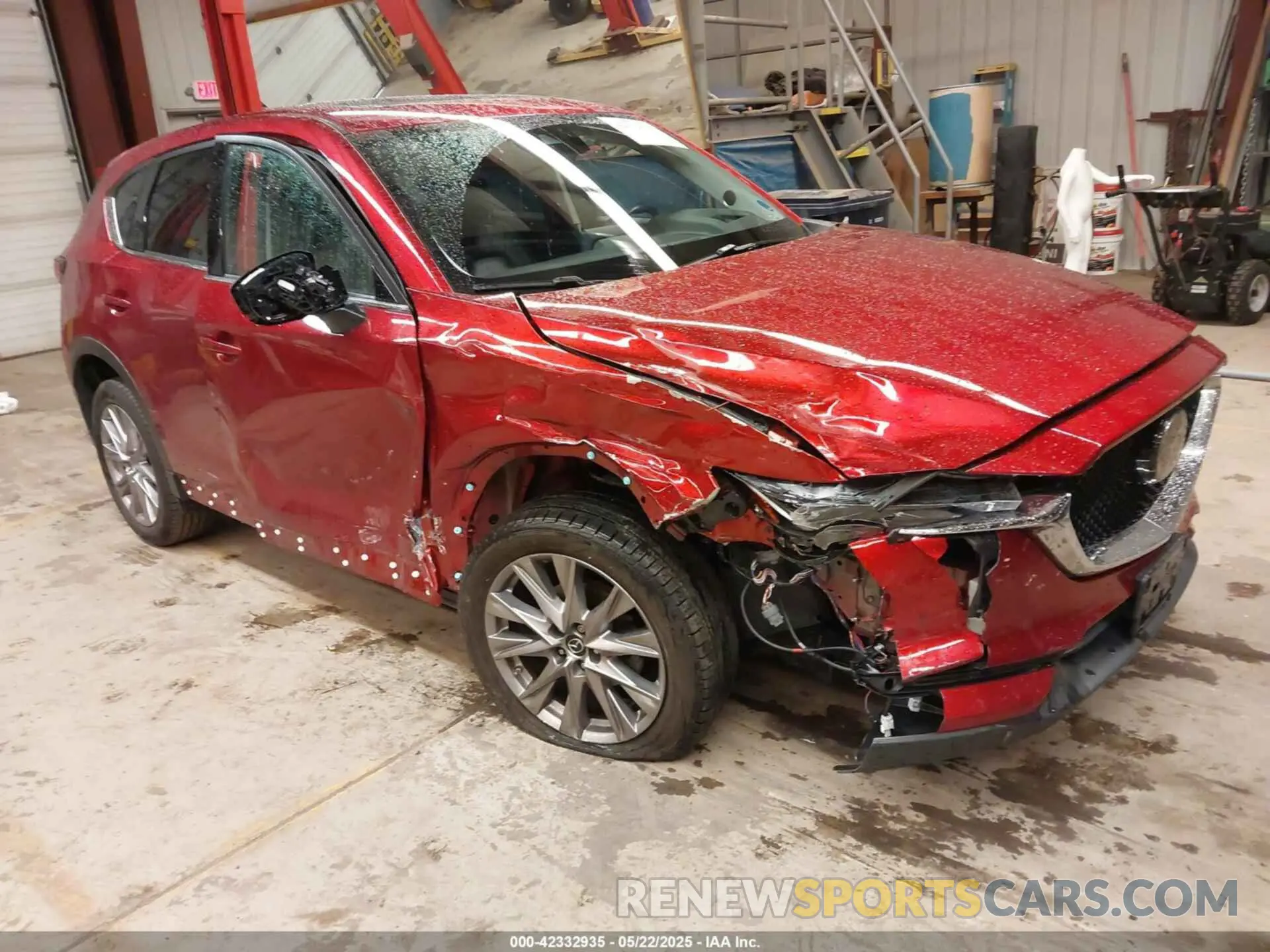 1 Photograph of a damaged car JM3KFBDM0K1586364 MAZDA CX-5 2019