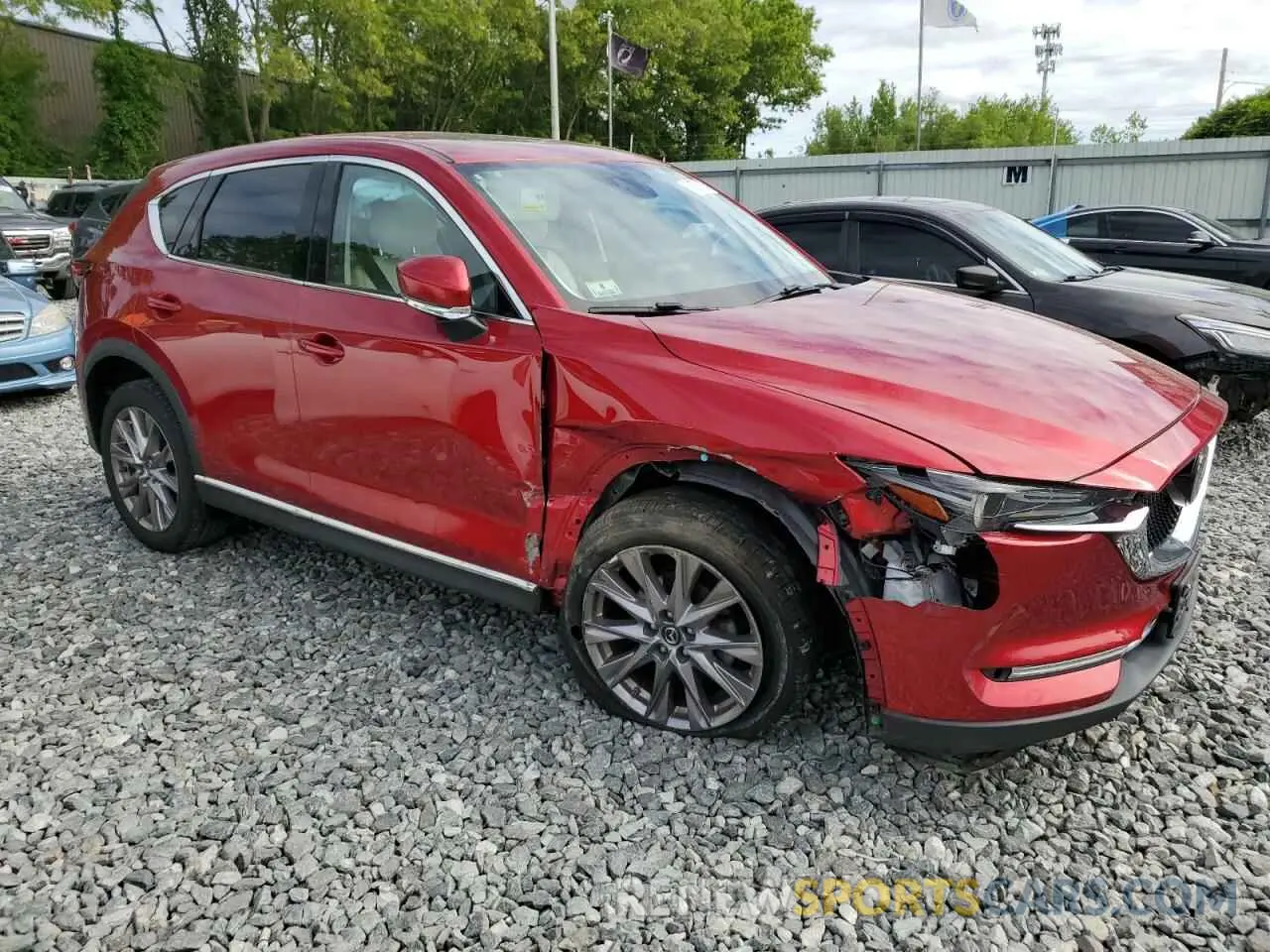 4 Photograph of a damaged car JM3KFBDM1K0559891 MAZDA CX-5 2019