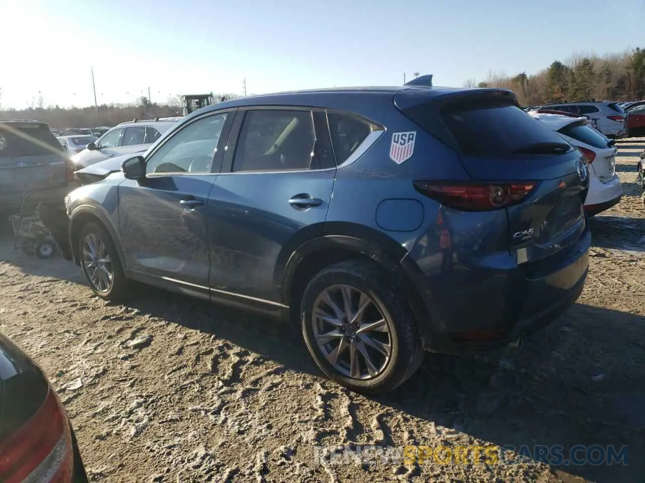 2 Фотография поврежденного автомобиля JM3KFBDM1K0587349 MAZDA CX-5 2019