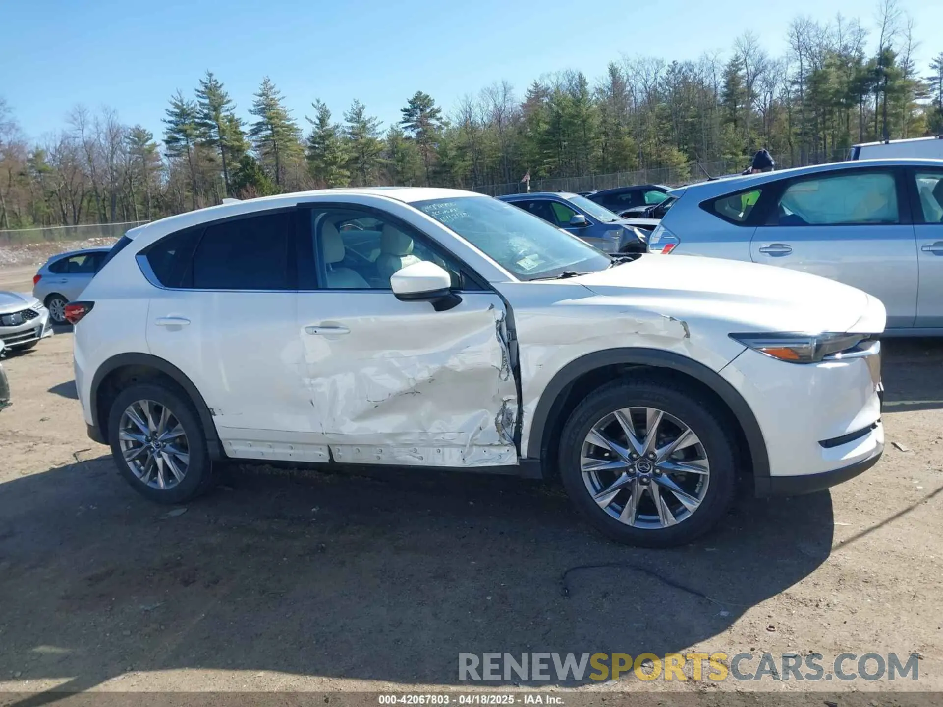 13 Photograph of a damaged car JM3KFBDM2K1506028 MAZDA CX-5 2019