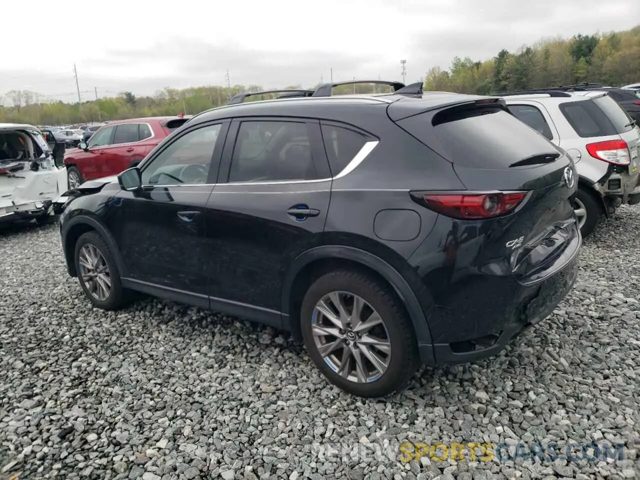 2 Photograph of a damaged car JM3KFBDM4K0589922 MAZDA CX-5 2019