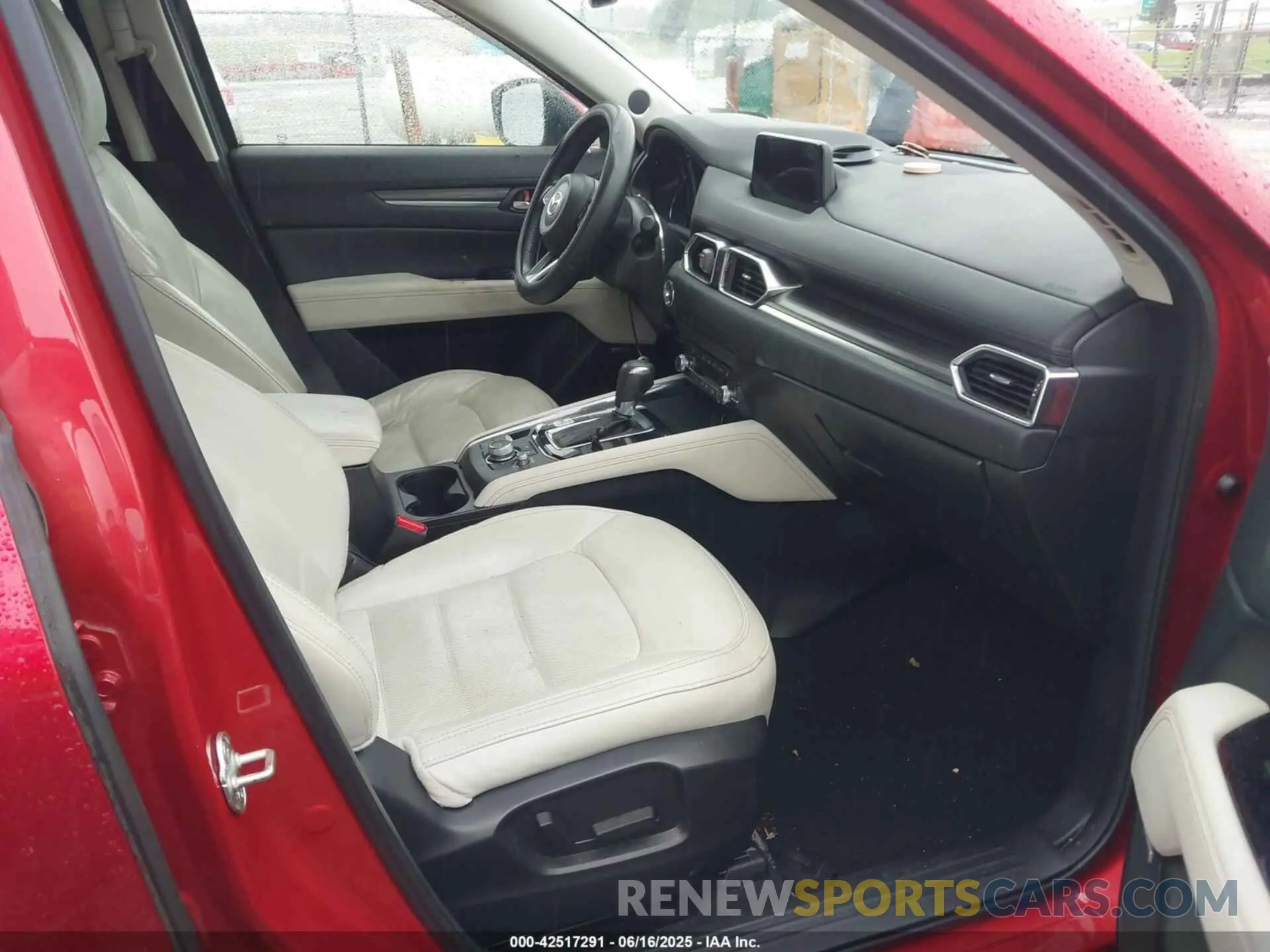 5 Photograph of a damaged car JM3KFBDM6K0608700 MAZDA CX-5 2019