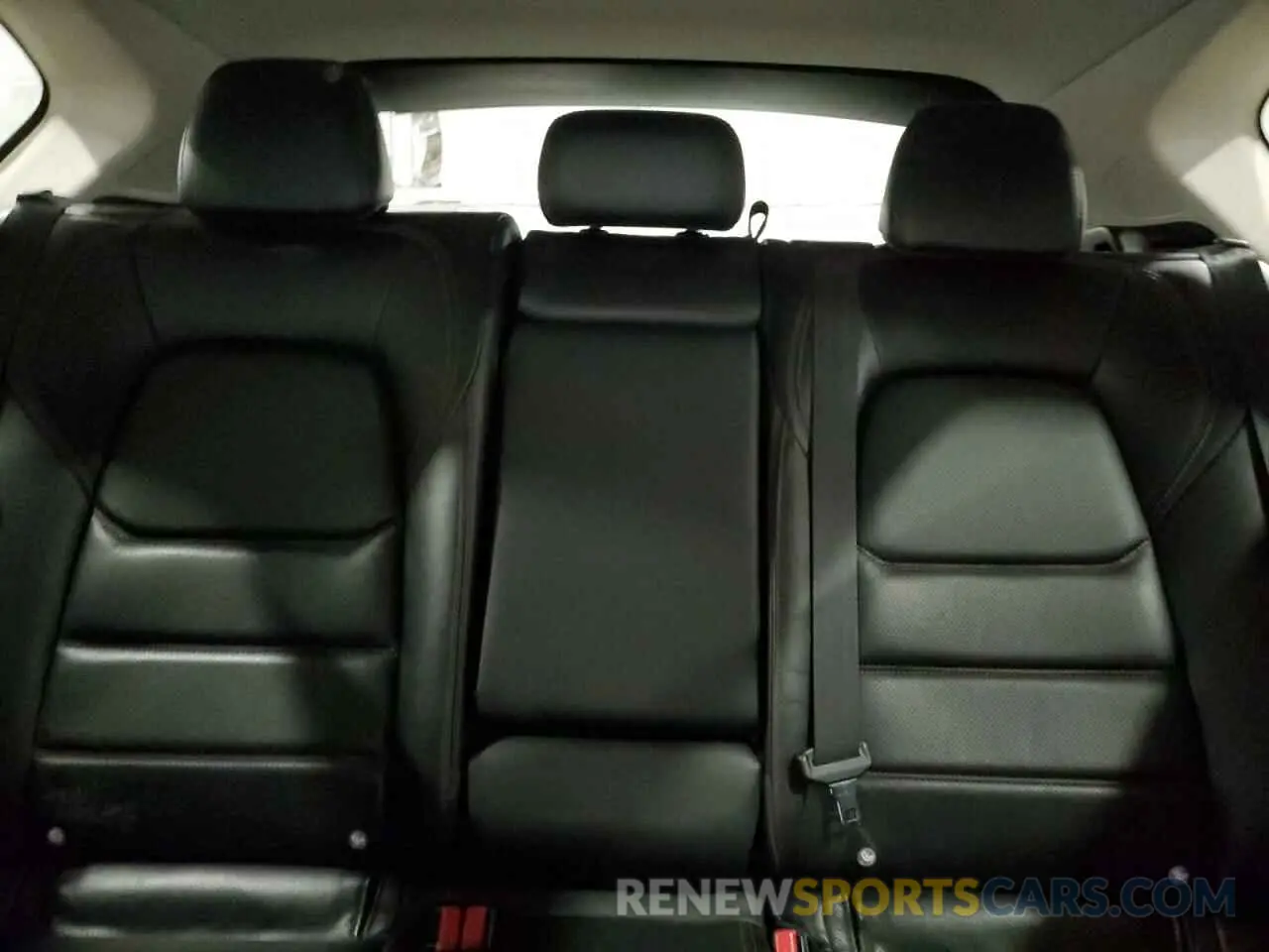 10 Photograph of a damaged car JM3KFBDM6K1699543 MAZDA CX-5 2019