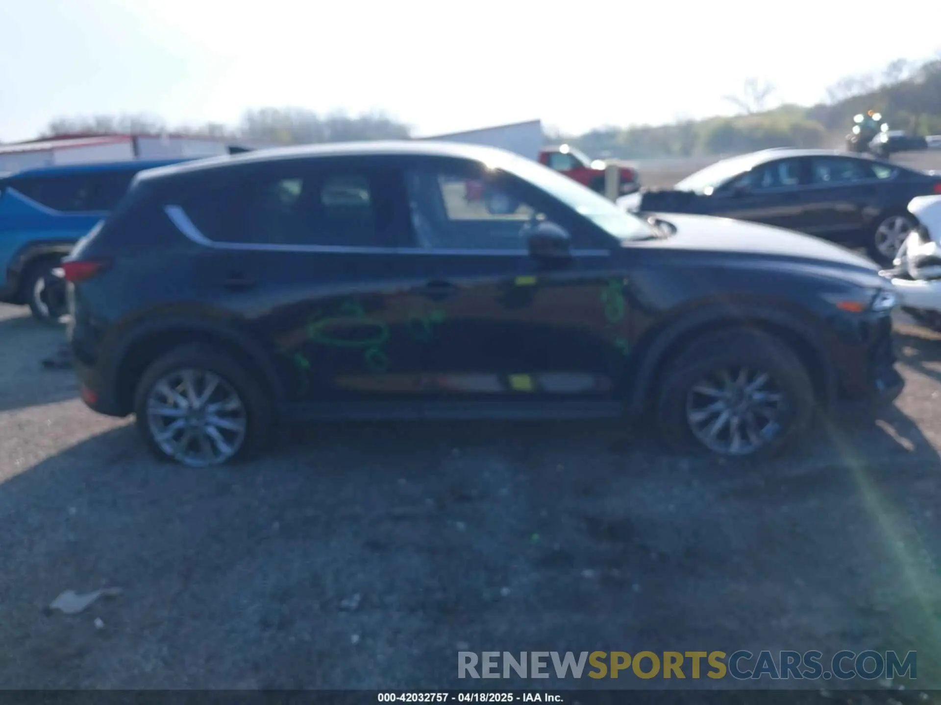 14 Photograph of a damaged car JM3KFBDM7K0525650 MAZDA CX-5 2019