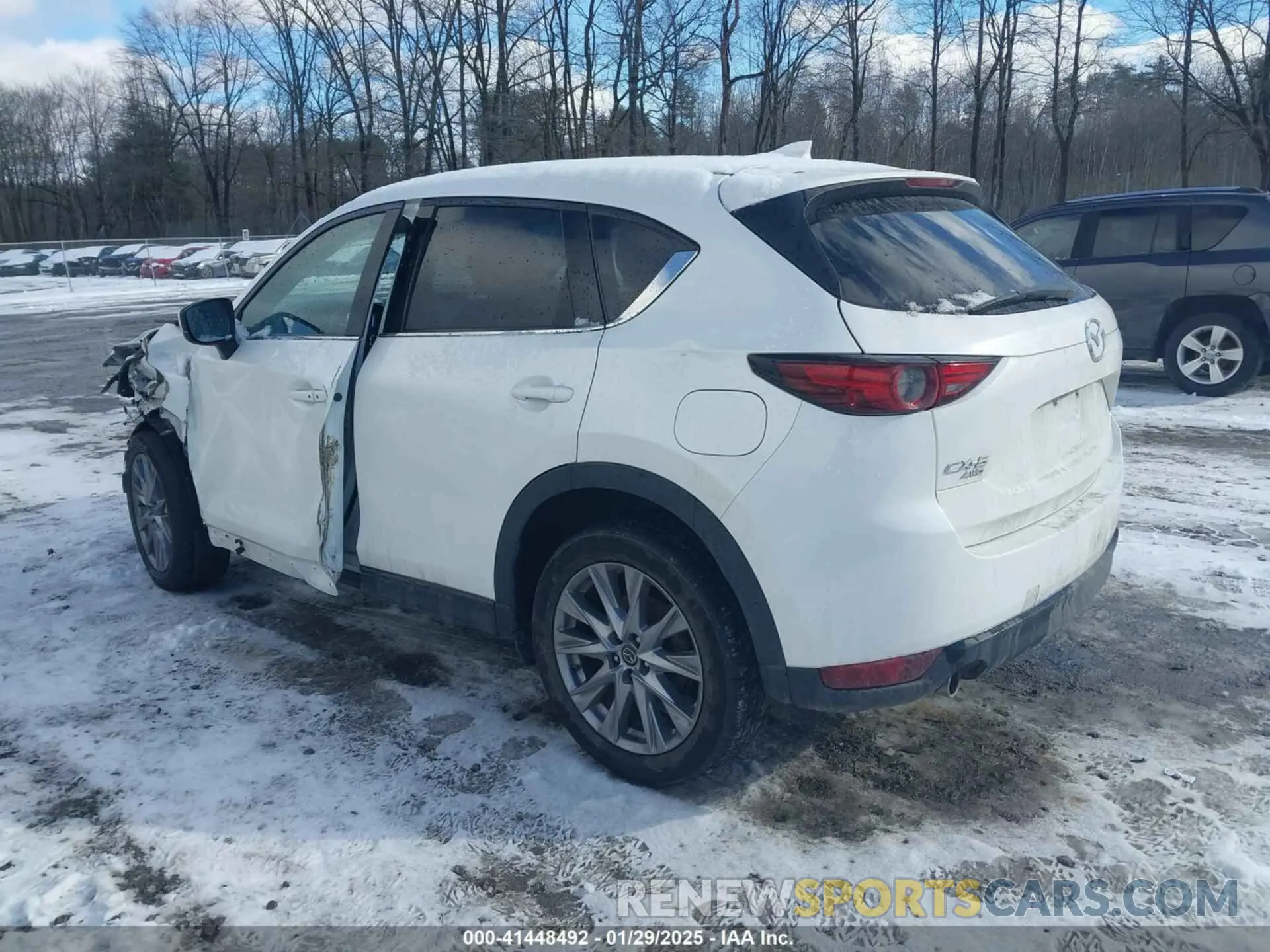 3 Фотография поврежденного автомобиля JM3KFBDM7K0688914 MAZDA CX-5 2019