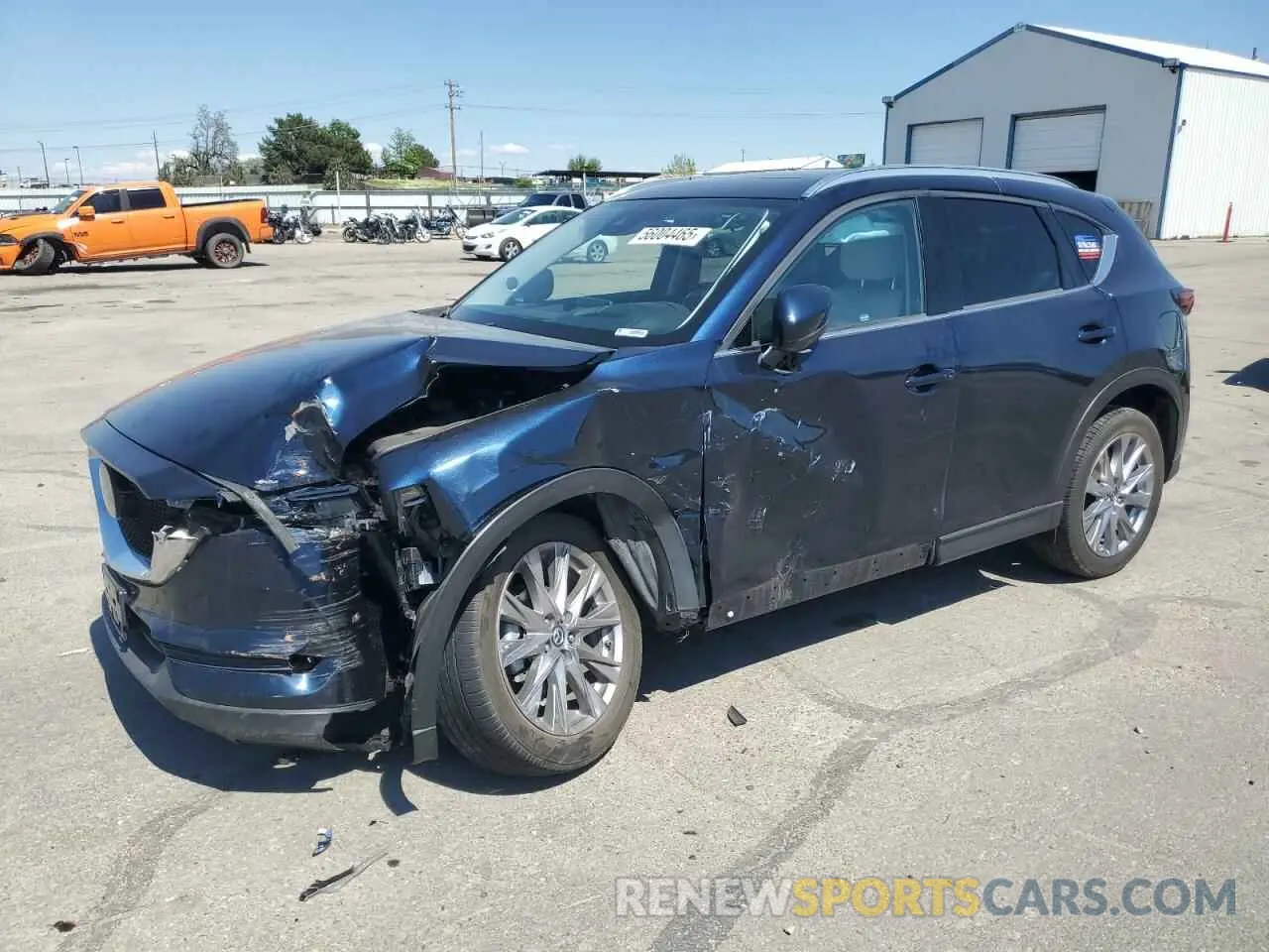 1 Фотография поврежденного автомобиля JM3KFBDMXK0538344 MAZDA CX-5 2019